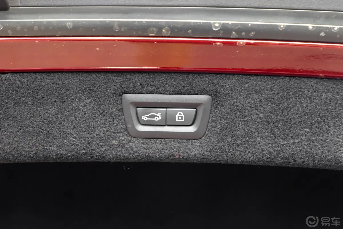 宝马8系四门轿跑车 840i xDrive M运动套装空间