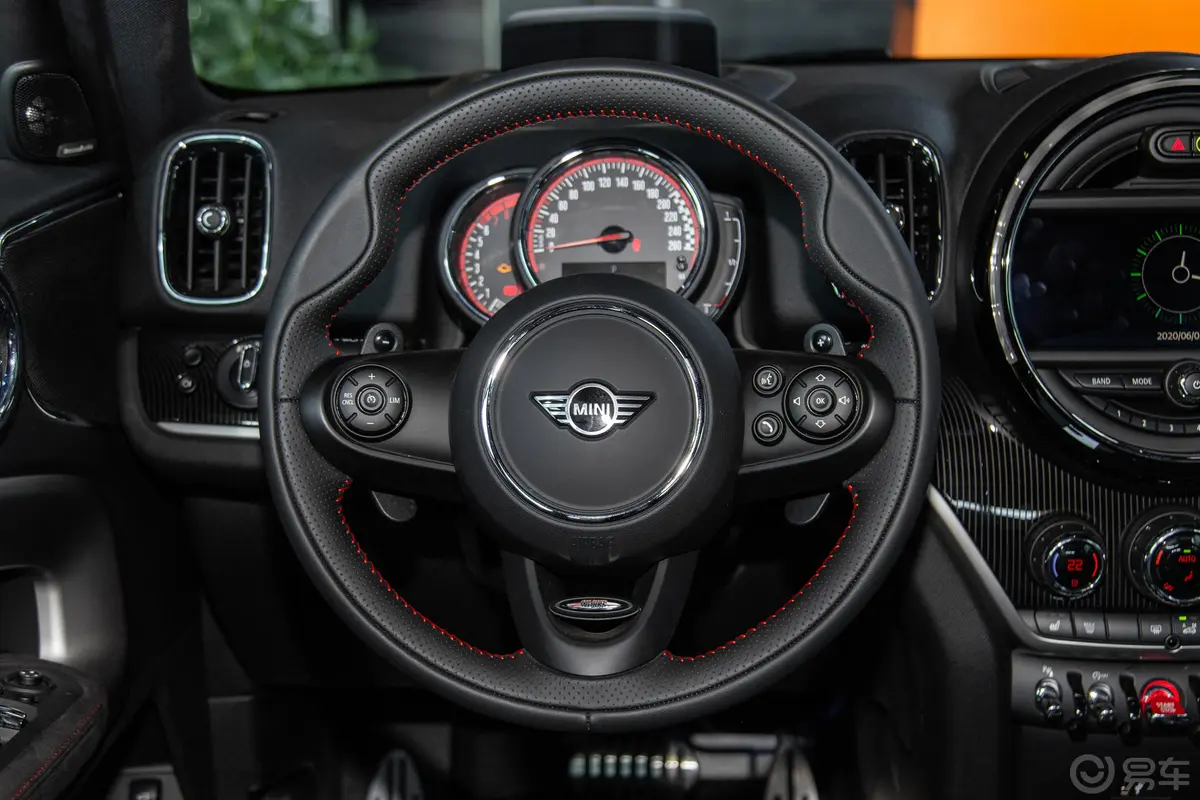 MINI JCW COUNTRYMAN2.0T ALL-IN内饰