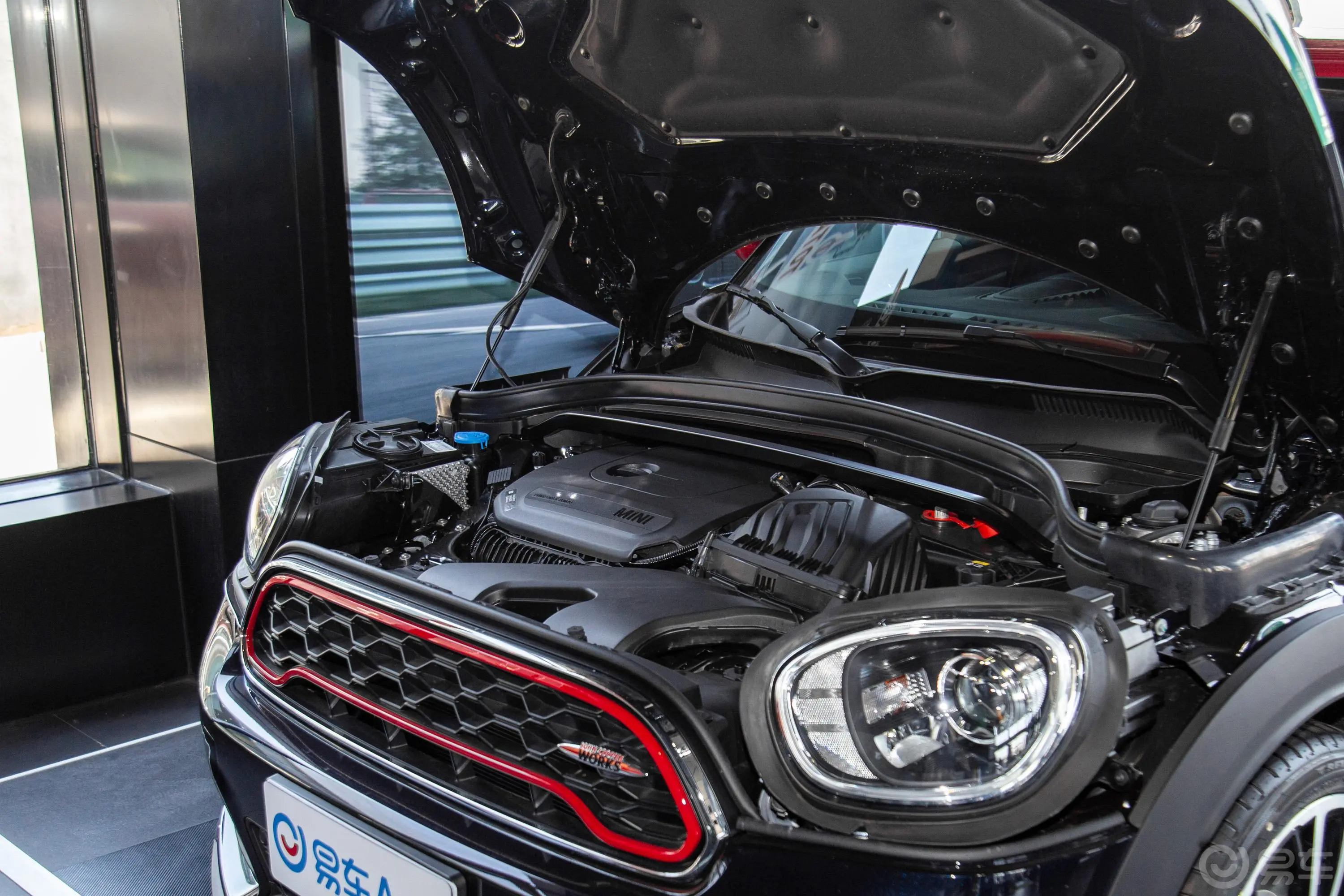 MINI JCW COUNTRYMAN2.0T ALL-IN外观