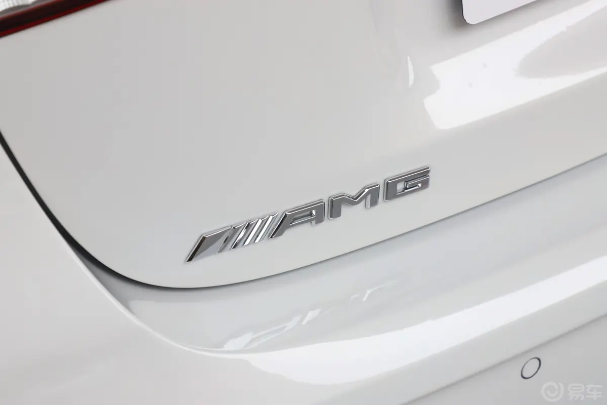 奔驰A级 AMG(进口)AMG A 35 4MATIC 先型特别版外观