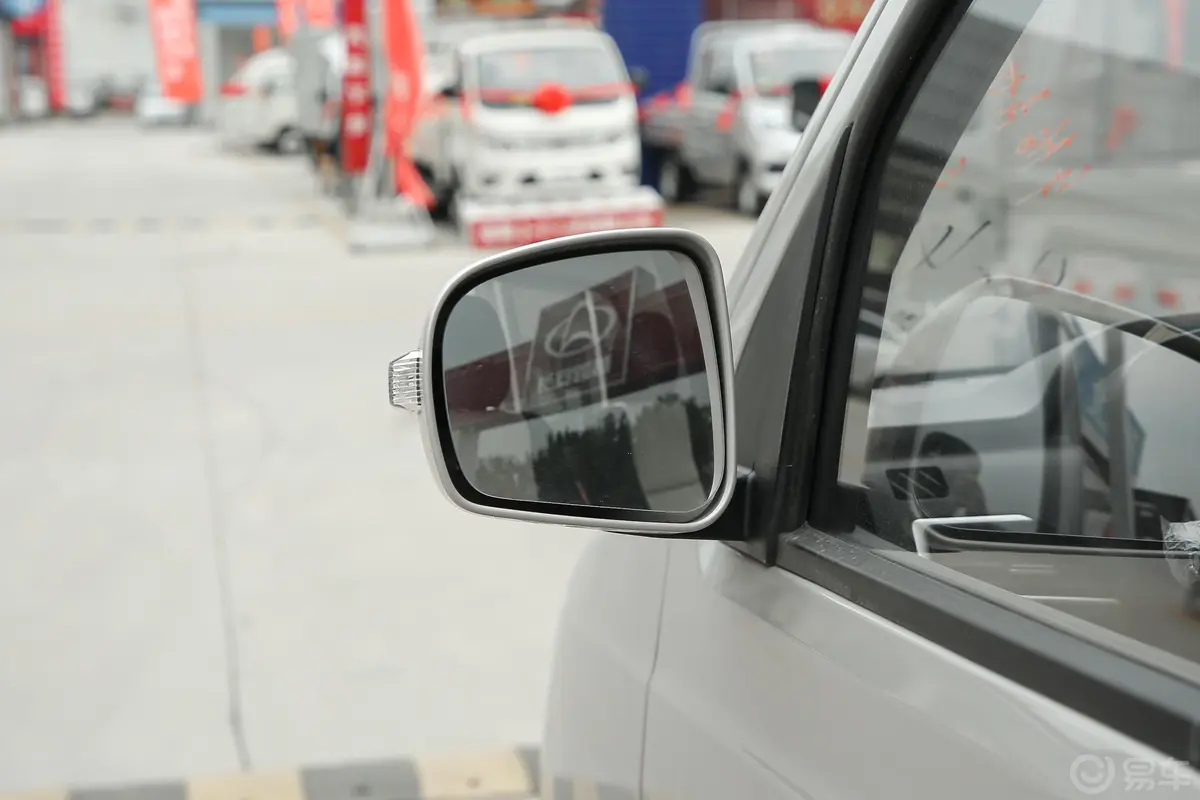 跨越王X1载货汽车N1 1.2L 单排单后轮 标准版 SC1034XDD6B2 汽油 国VI后视镜镜面