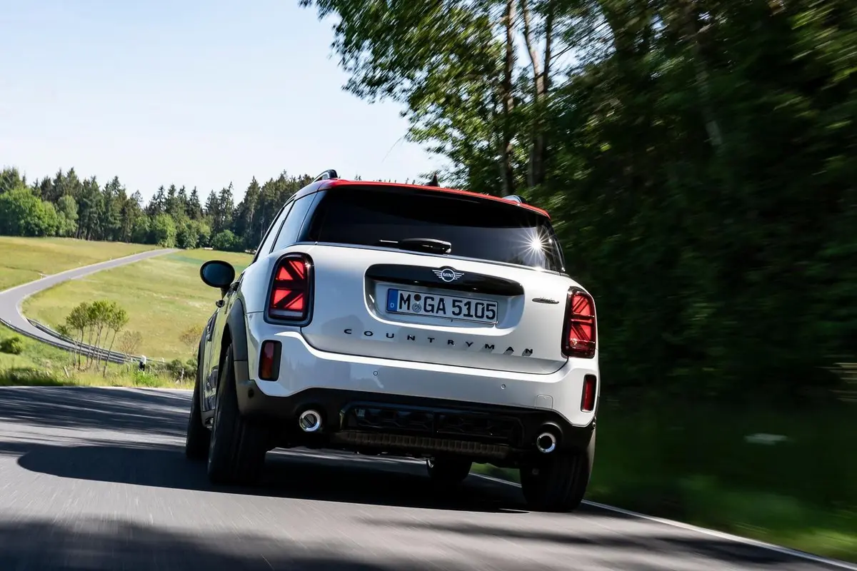 MINI JCW COUNTRYMAN