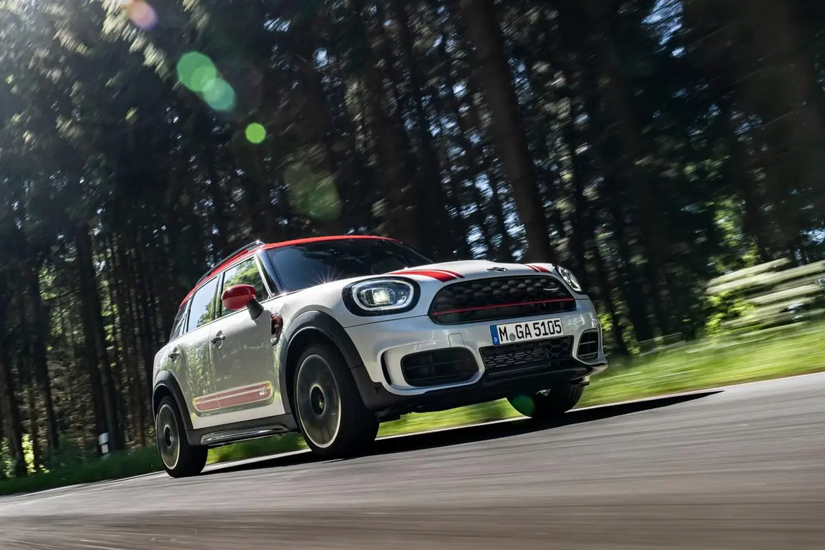 MINI JCW COUNTRYMAN