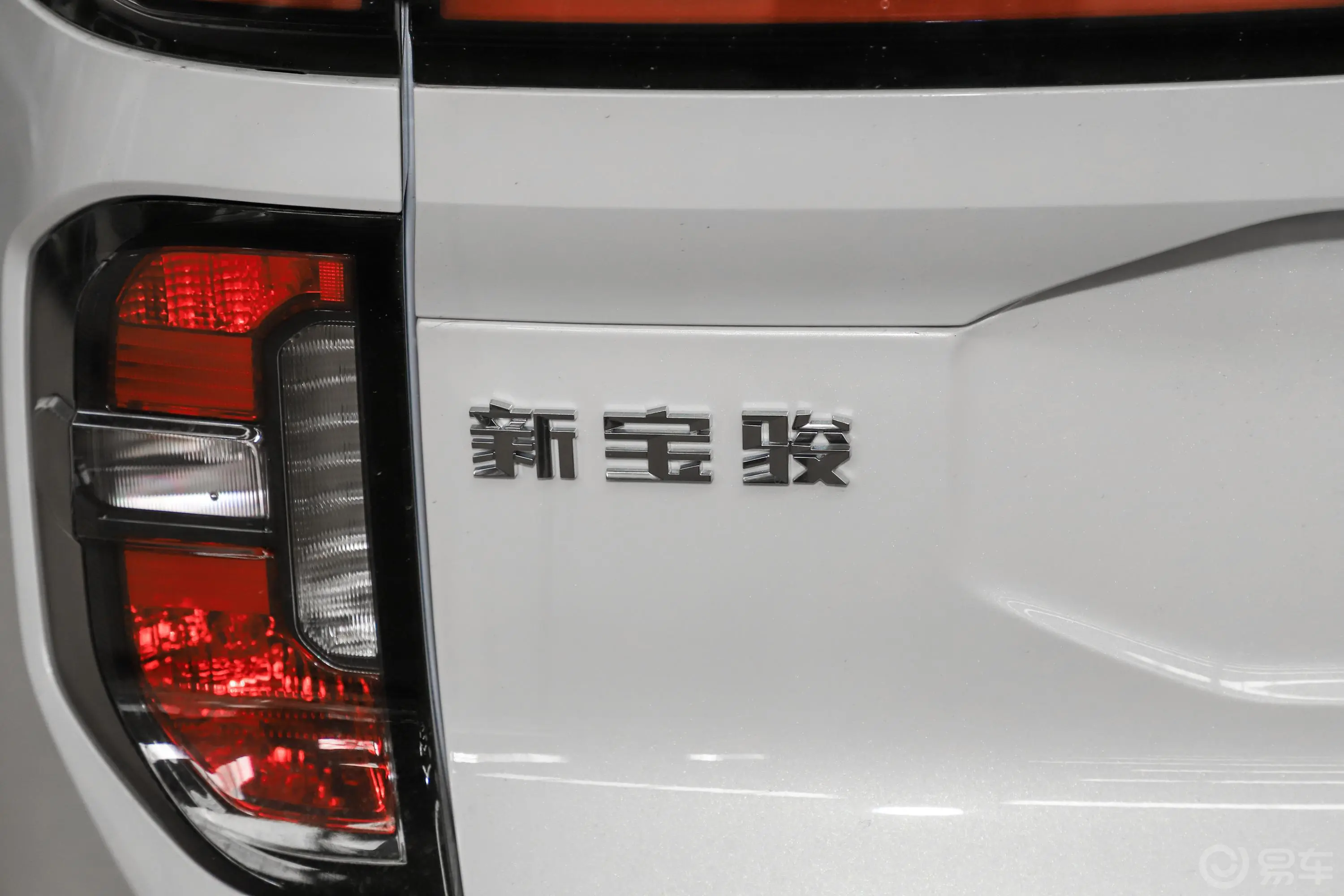 宝骏RS-31.5T CVT 智能精英型外观