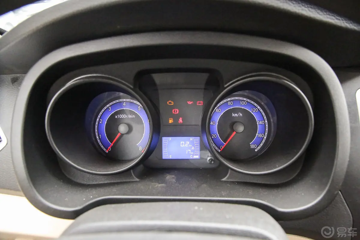 新豹T3载货汽车N1 1.5L 单排单后轮 标准版（4.75米） SC1031TMD6A1 汽油 国VI仪表盘