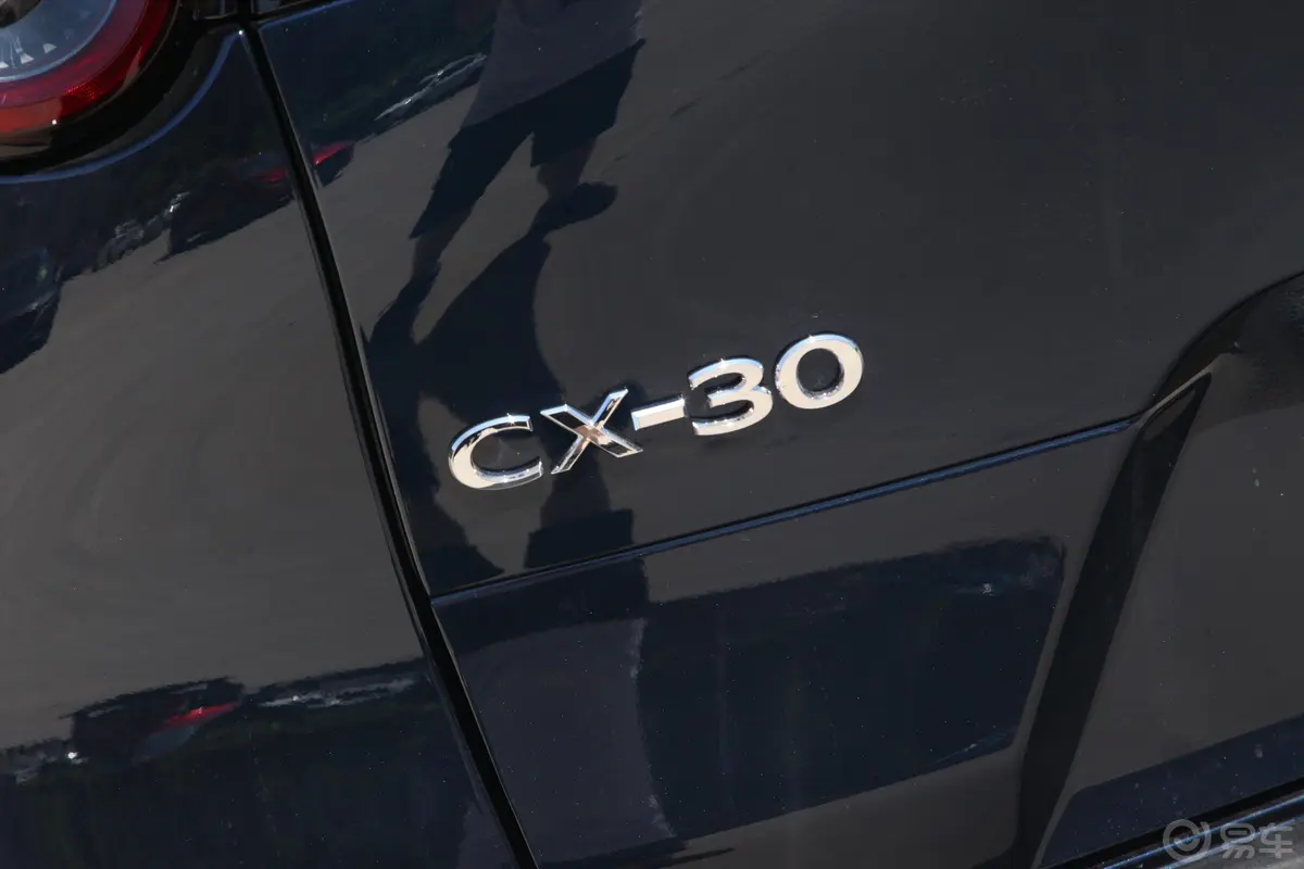 马自达CX-302.0L 手动 尚悦型外观