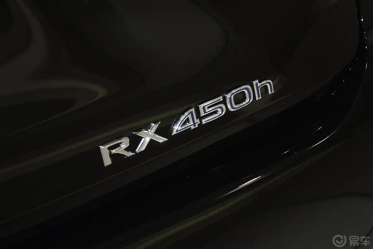 雷克萨斯RX改款 450h 典雅版外观