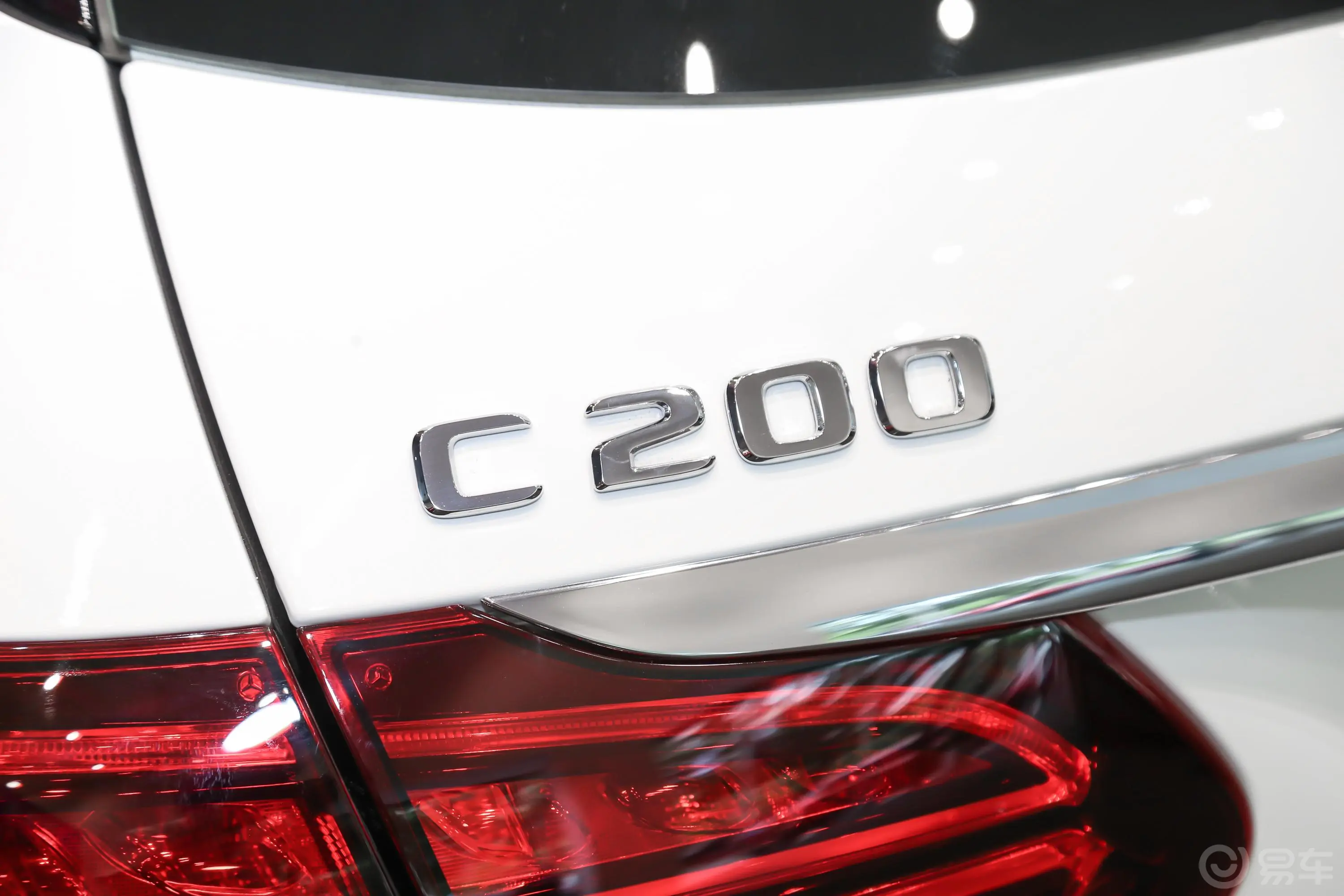 奔驰C级(进口)改款 C 200 旅行轿车外观细节