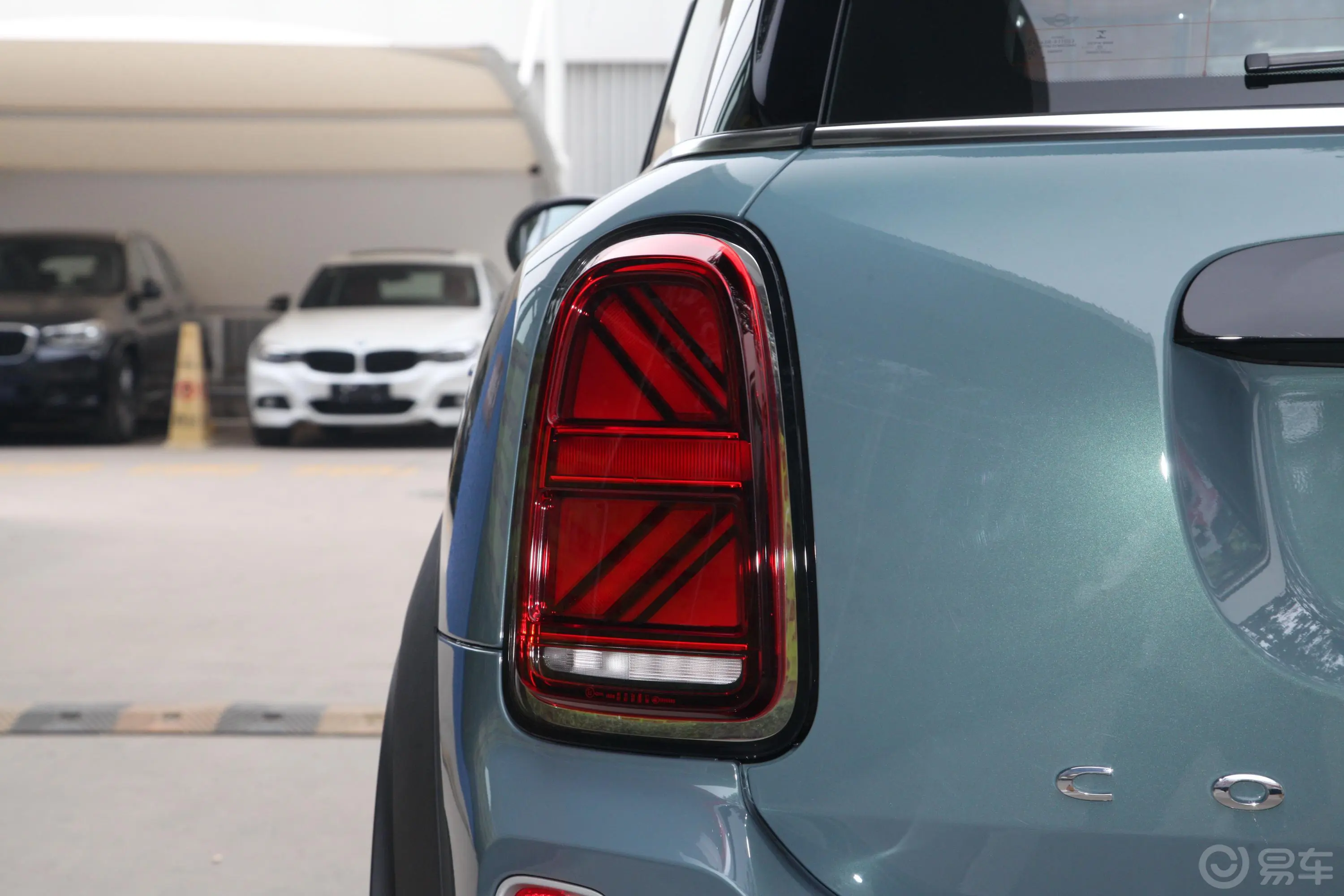 MINI COUNTRYMAN1.5T COOPER ALL4 鉴赏家外观