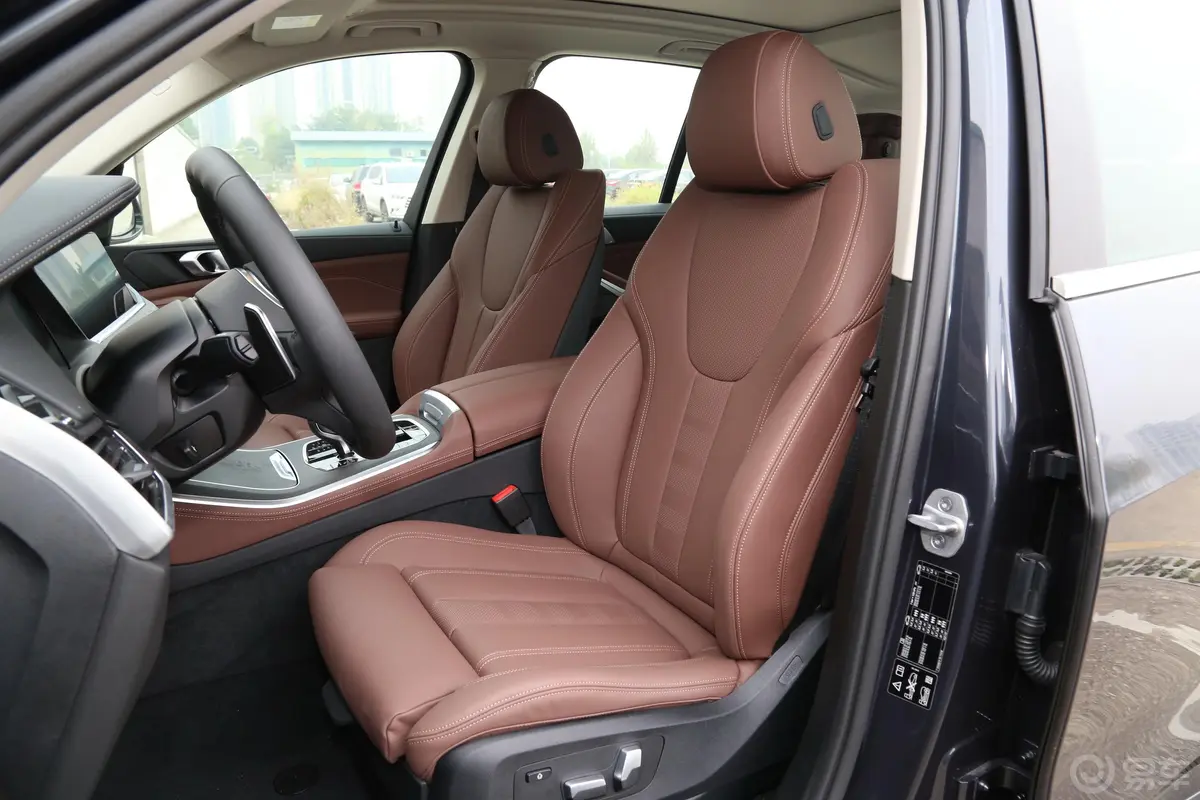 宝马X5(进口)xDrive40i M运动套装驾驶员座椅