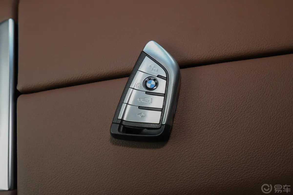 宝马X5(进口)xDrive30i M运动套装钥匙正面