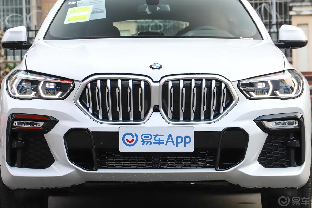 宝马X6xDrive40i M运动套装外观