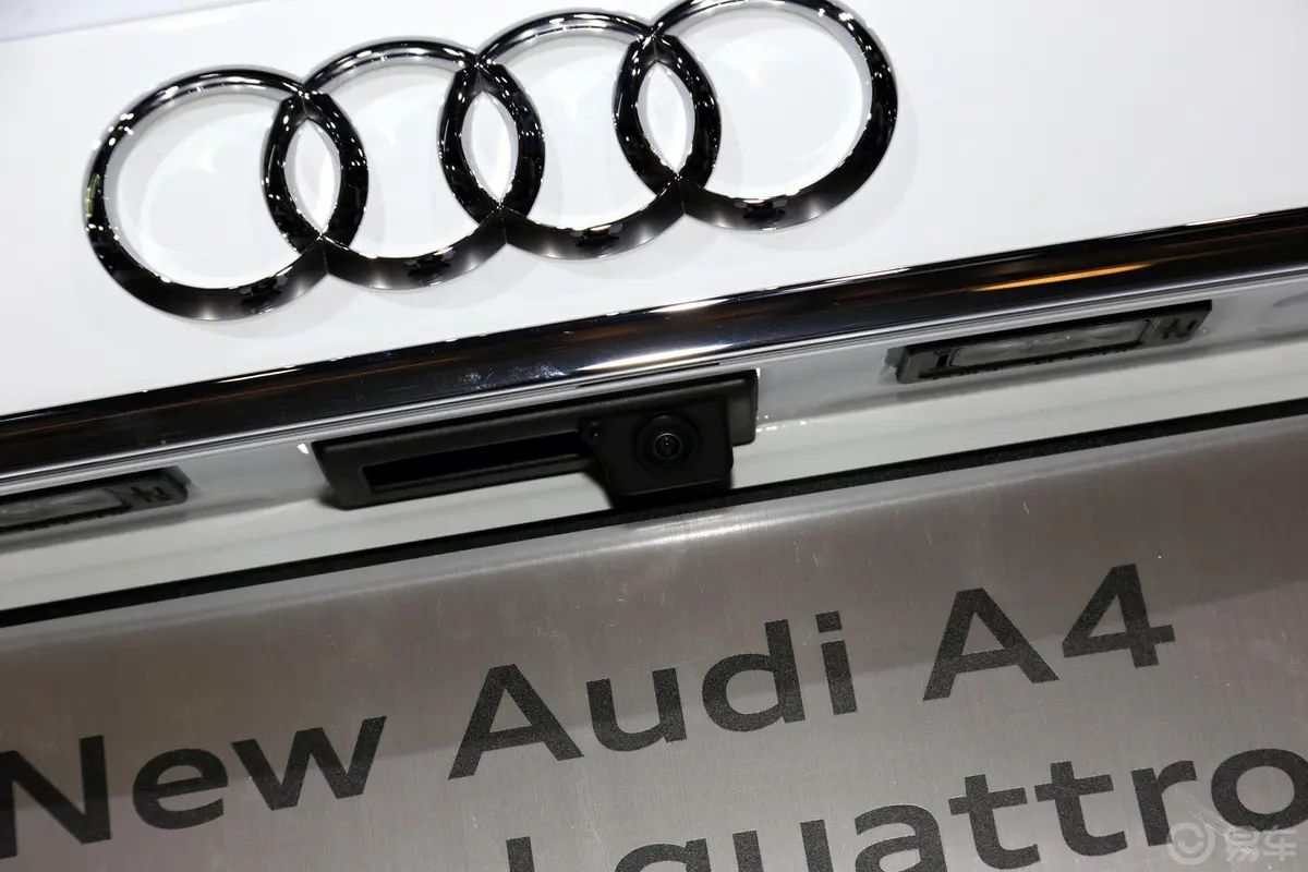 奥迪A4(进口)45TFSI allroad quattro 探索家版外观