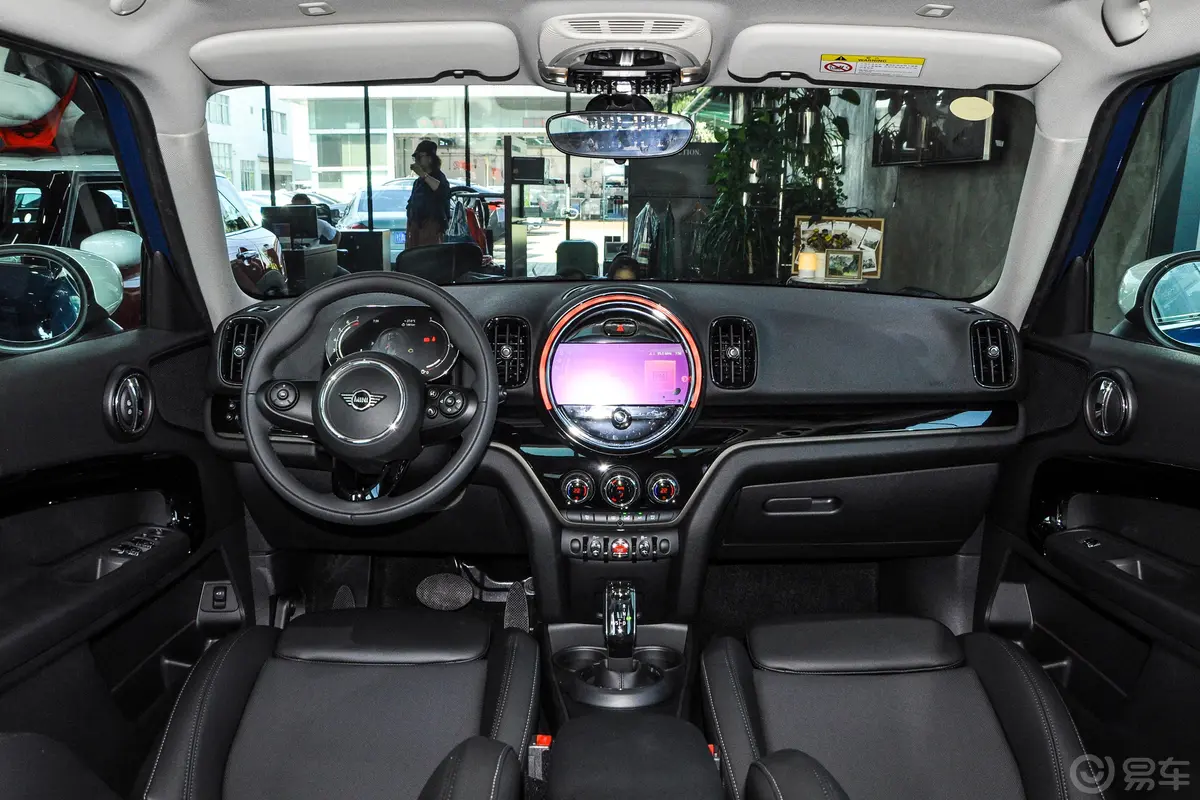 MINI COUNTRYMAN1.5T COOPER ALL4副驾驶员车门