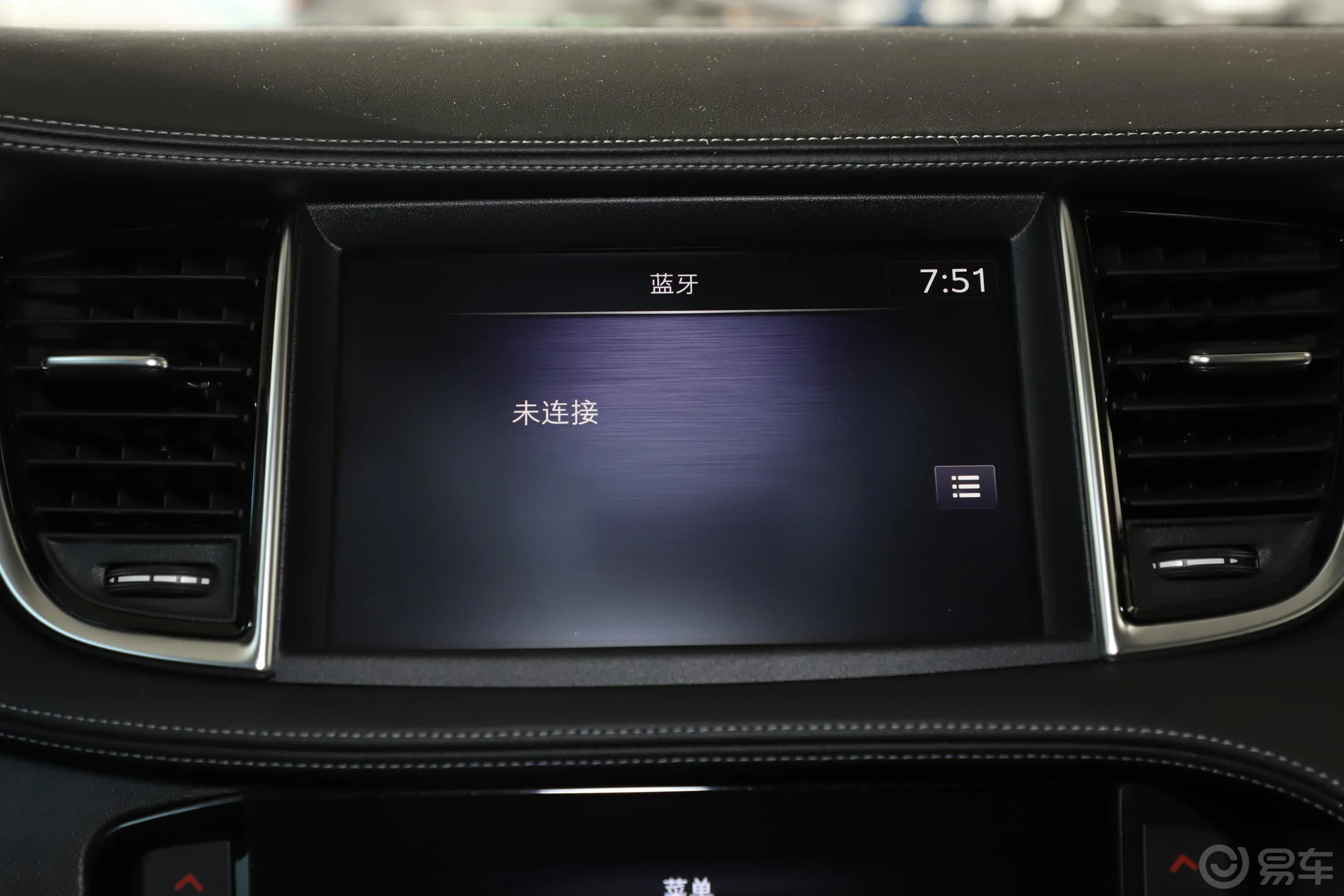 英菲尼迪QX502.0T 四驱 智能版内饰