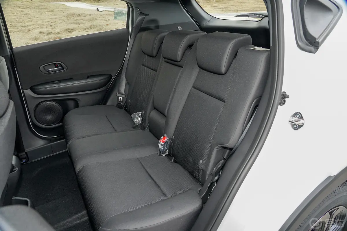 本田XR-V220TURBO CVT舒适版后排座椅