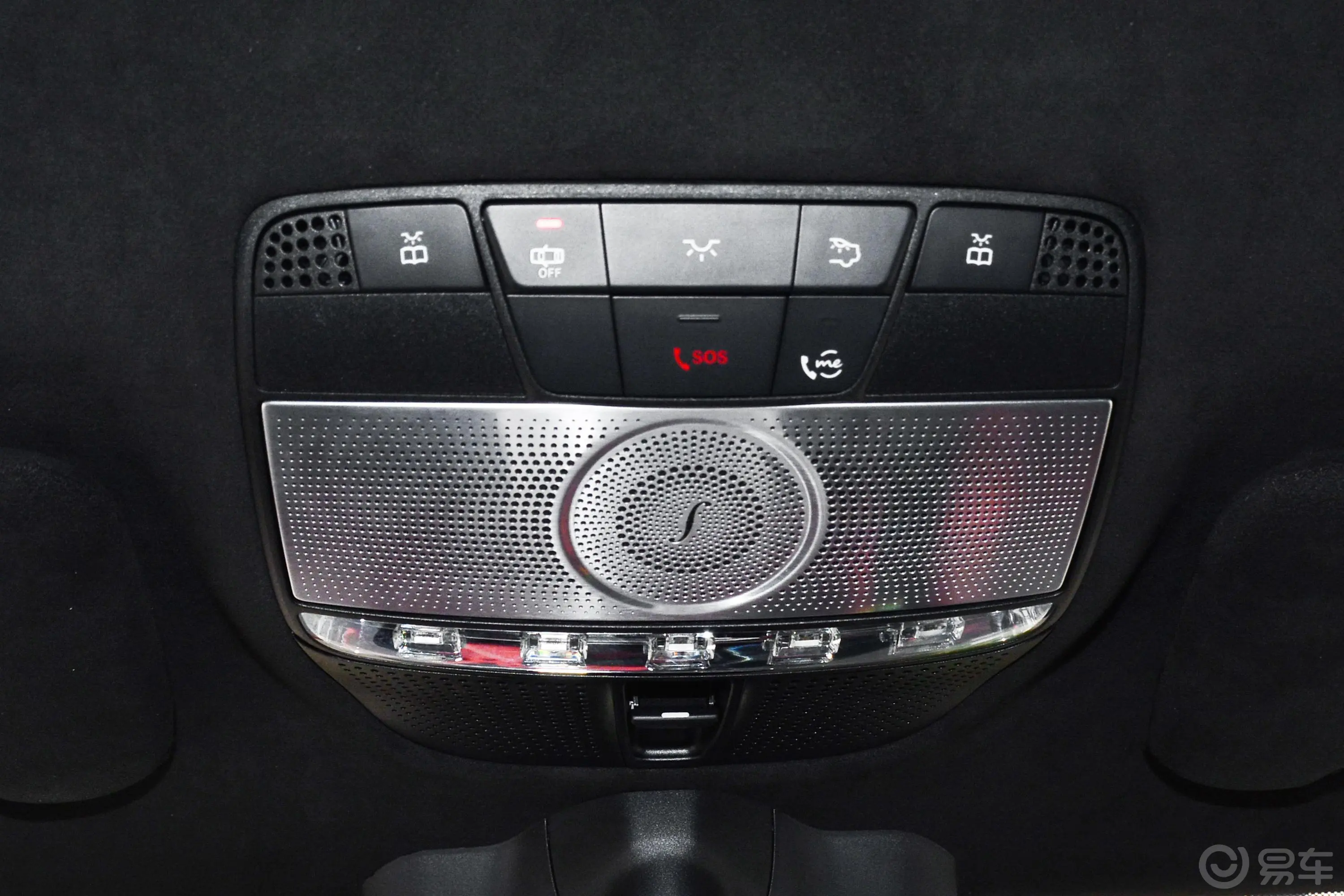 迈莎锐G级AMG G 63 Red Carbon内饰