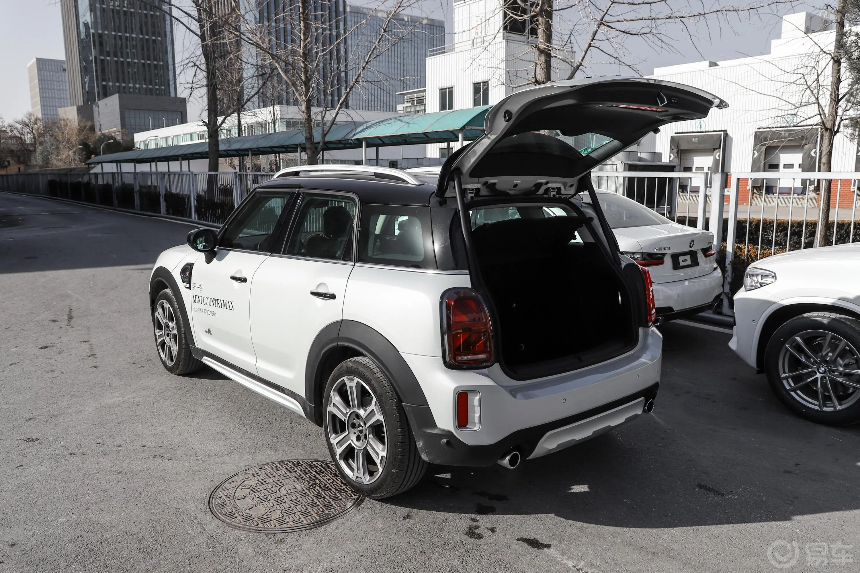 MINI COUNTRYMAN2.0T COOPER S ALL4空间