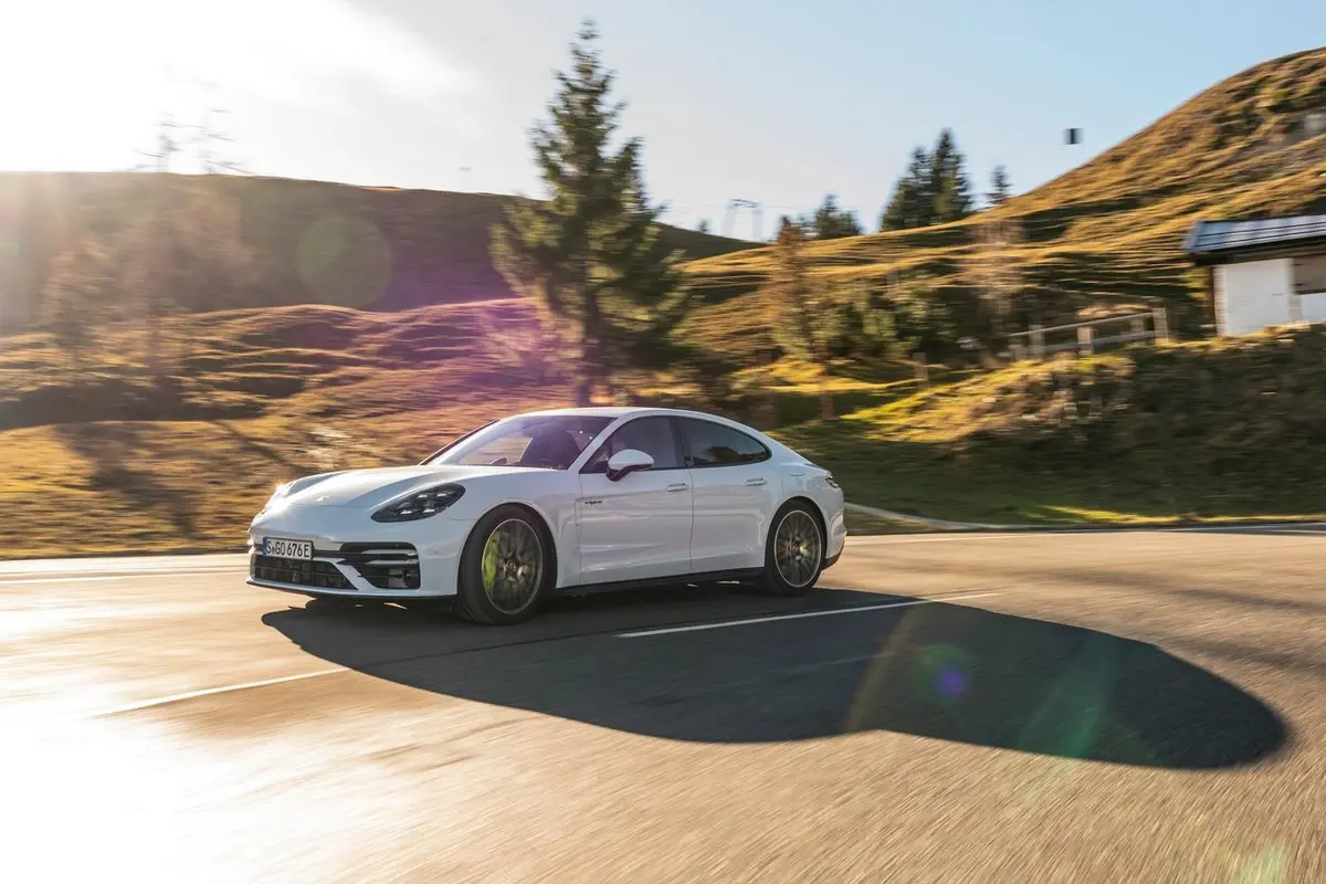 Panamera E-Hybrid