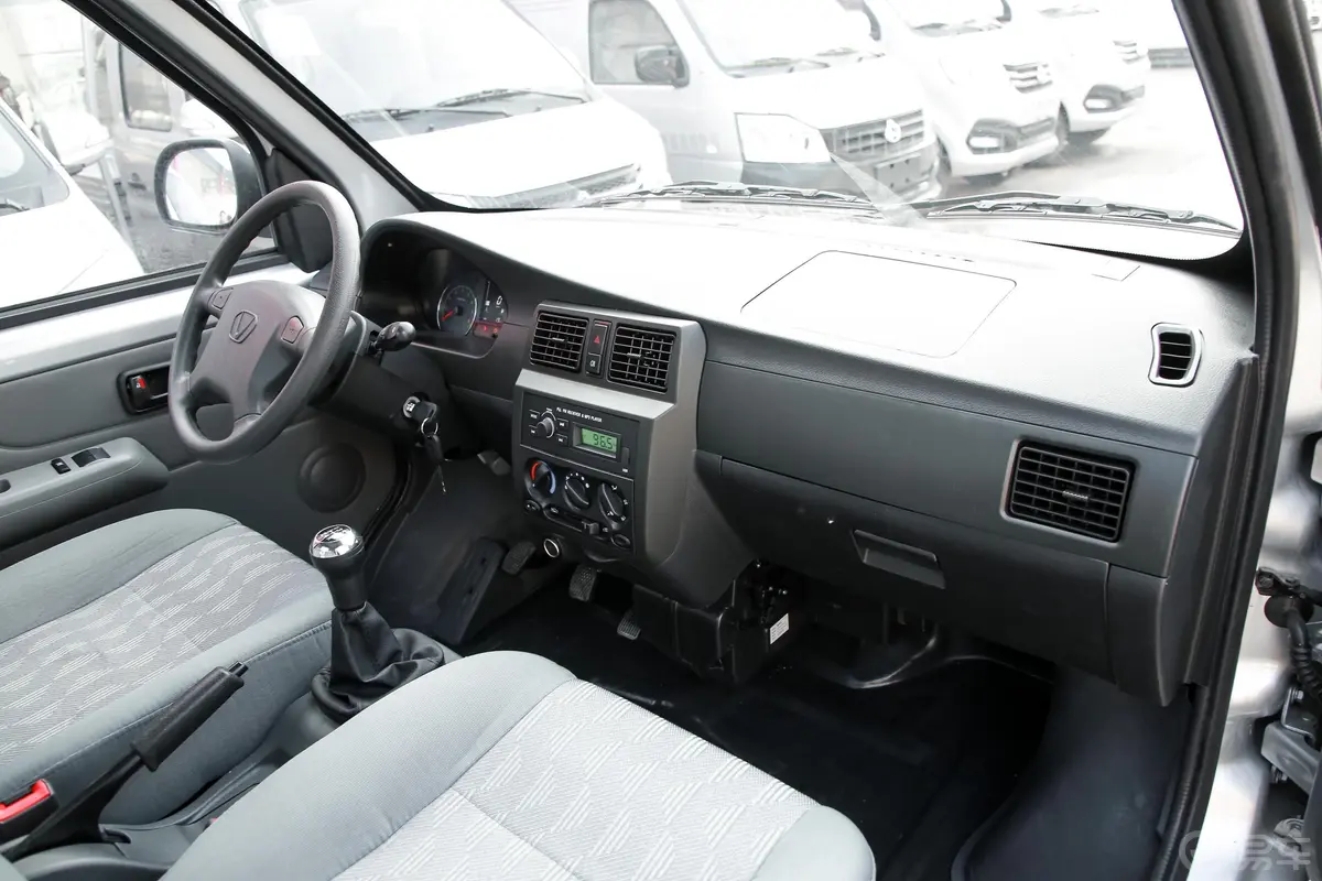 成功K3货车 1.5L 单排 舒适型内饰全景副驾驶员方向