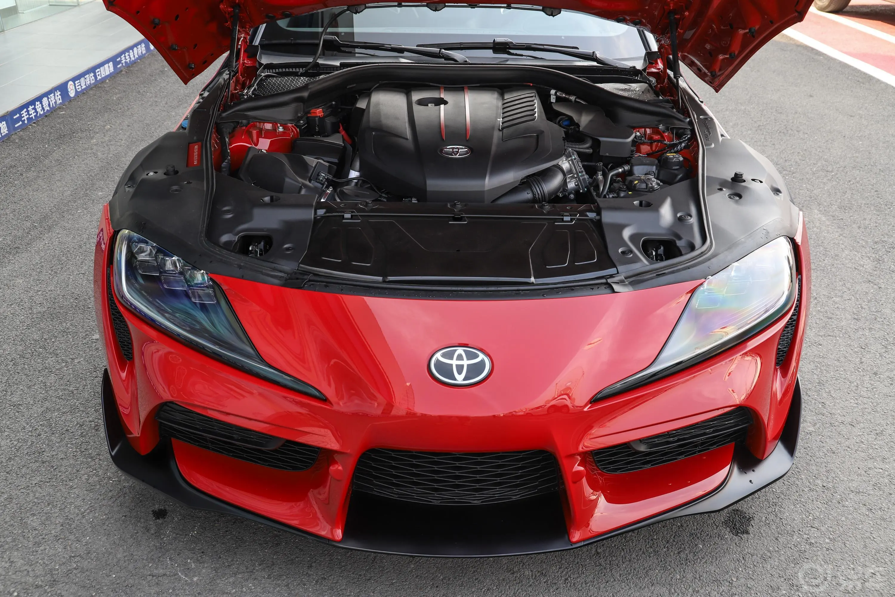 SUPRAGR SUPRA 3.0T 标准型外观