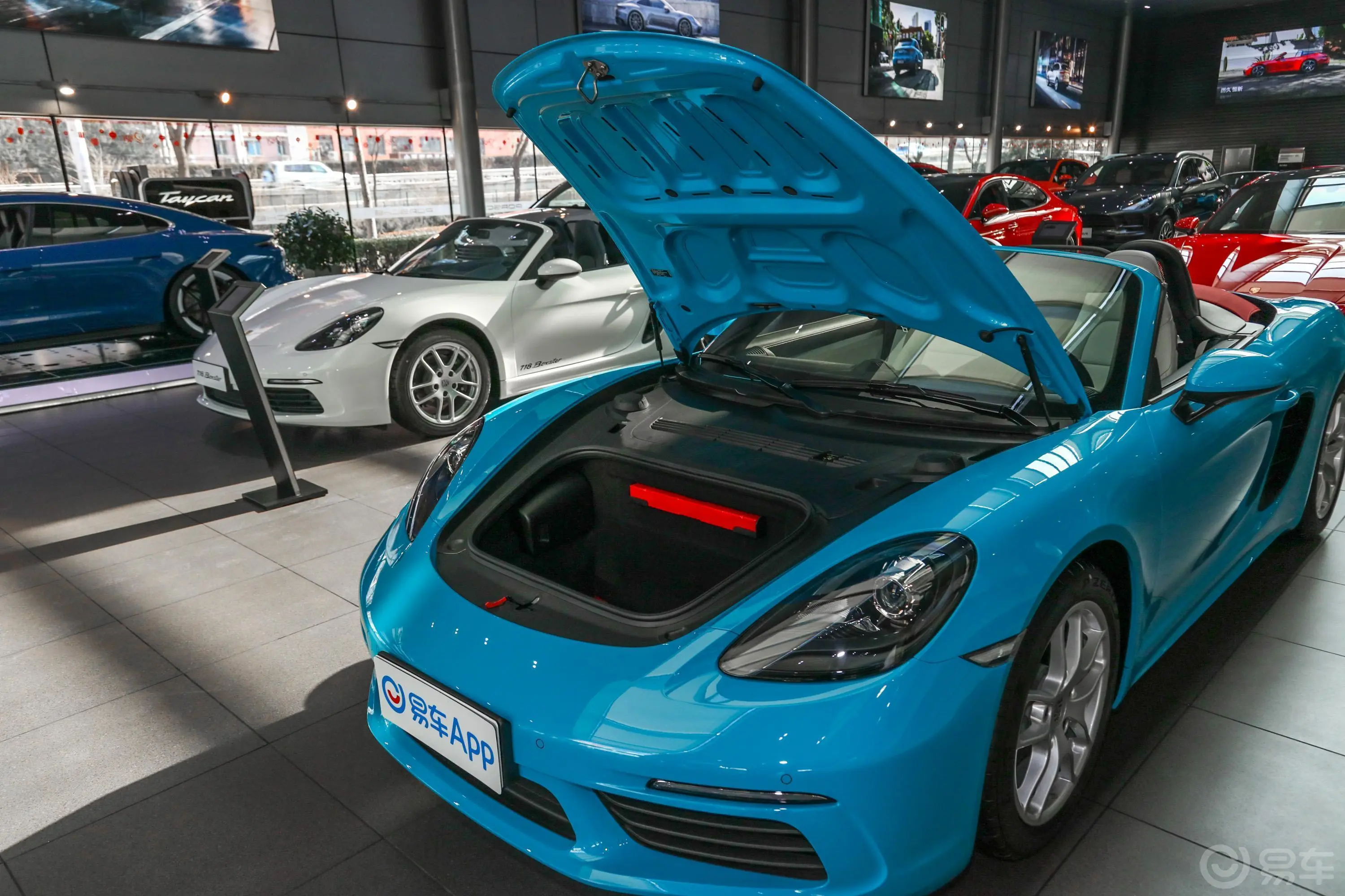 保时捷718Boxster 2.0T外观