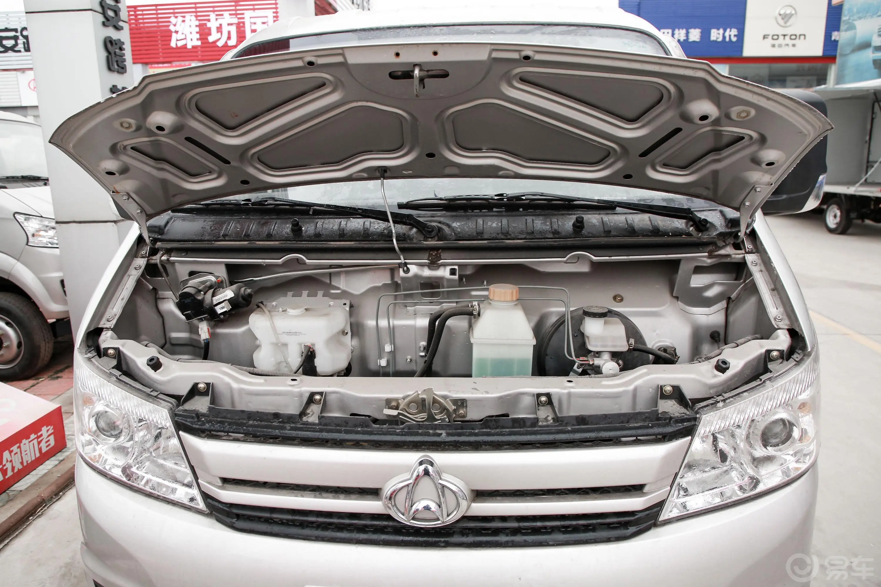 跨越王X5载货汽车N1 1.8L 单排双后轮 舒适版 SC1031FAD66 汽油 国VI发动机舱整体