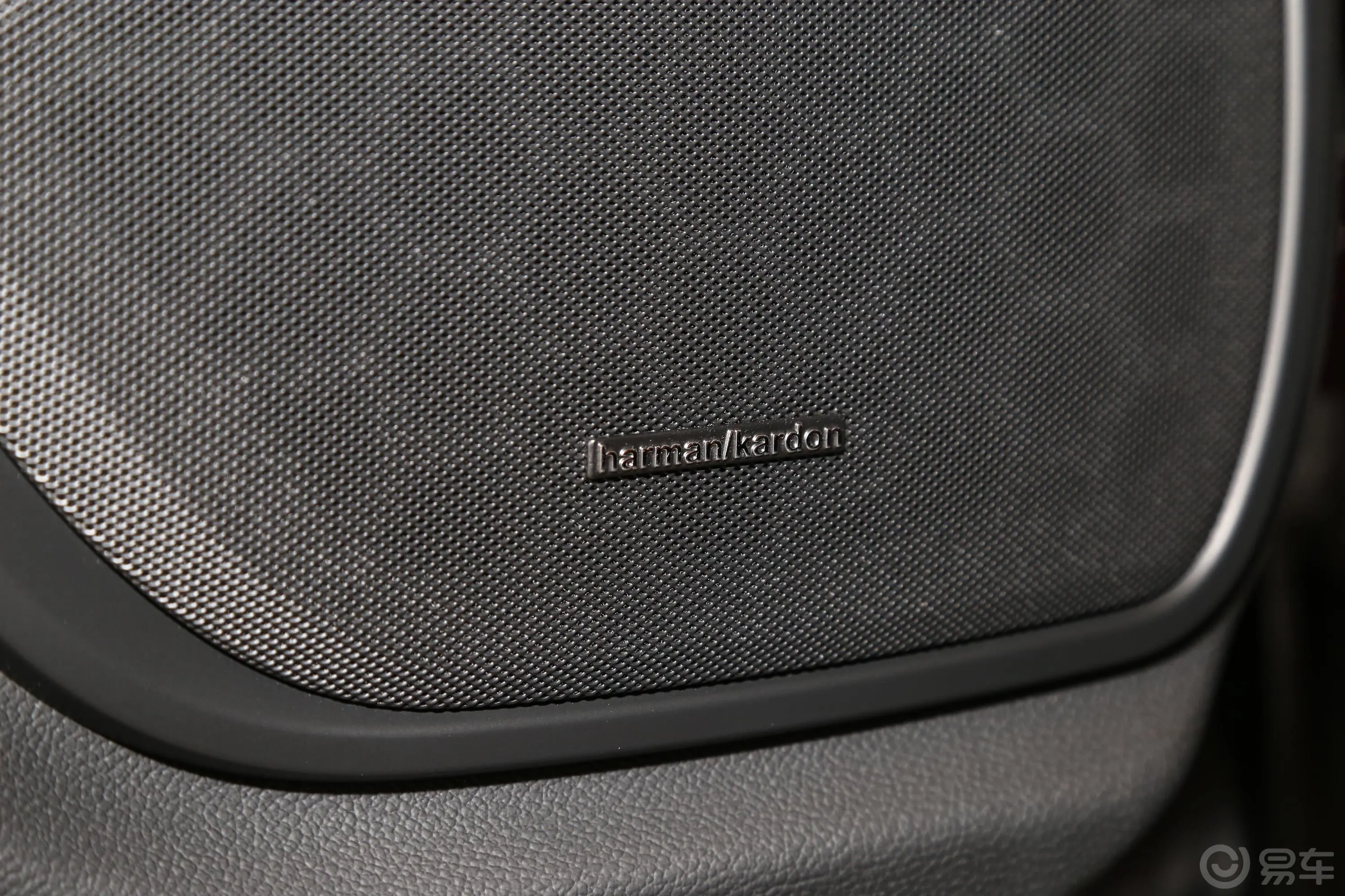 Quattroporte3.0T 标准版音响和品牌