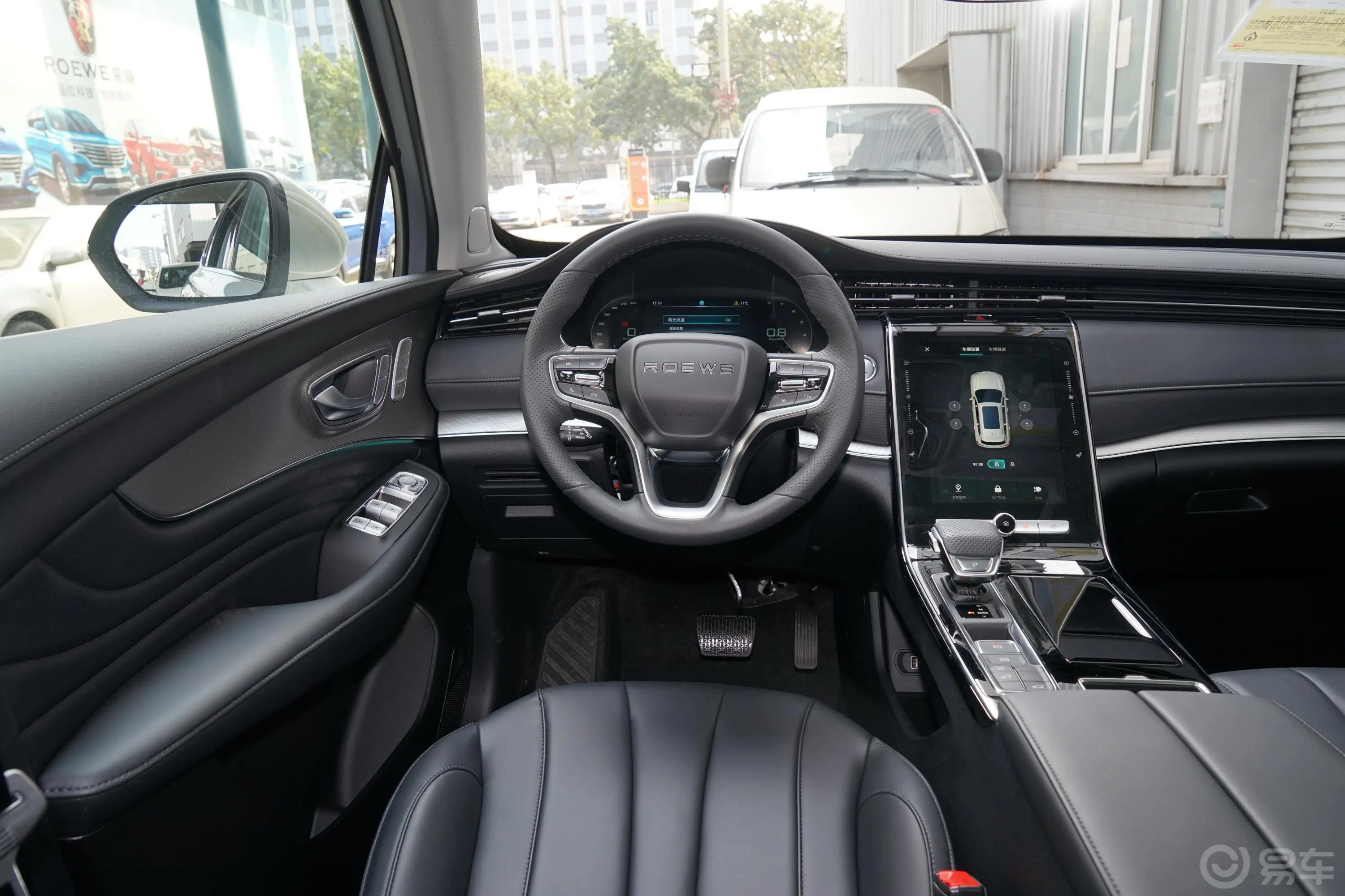 荣威RX5 MAXSupreme系列 1.5T 手自一体 两驱 智能座舱版驾驶位区域
