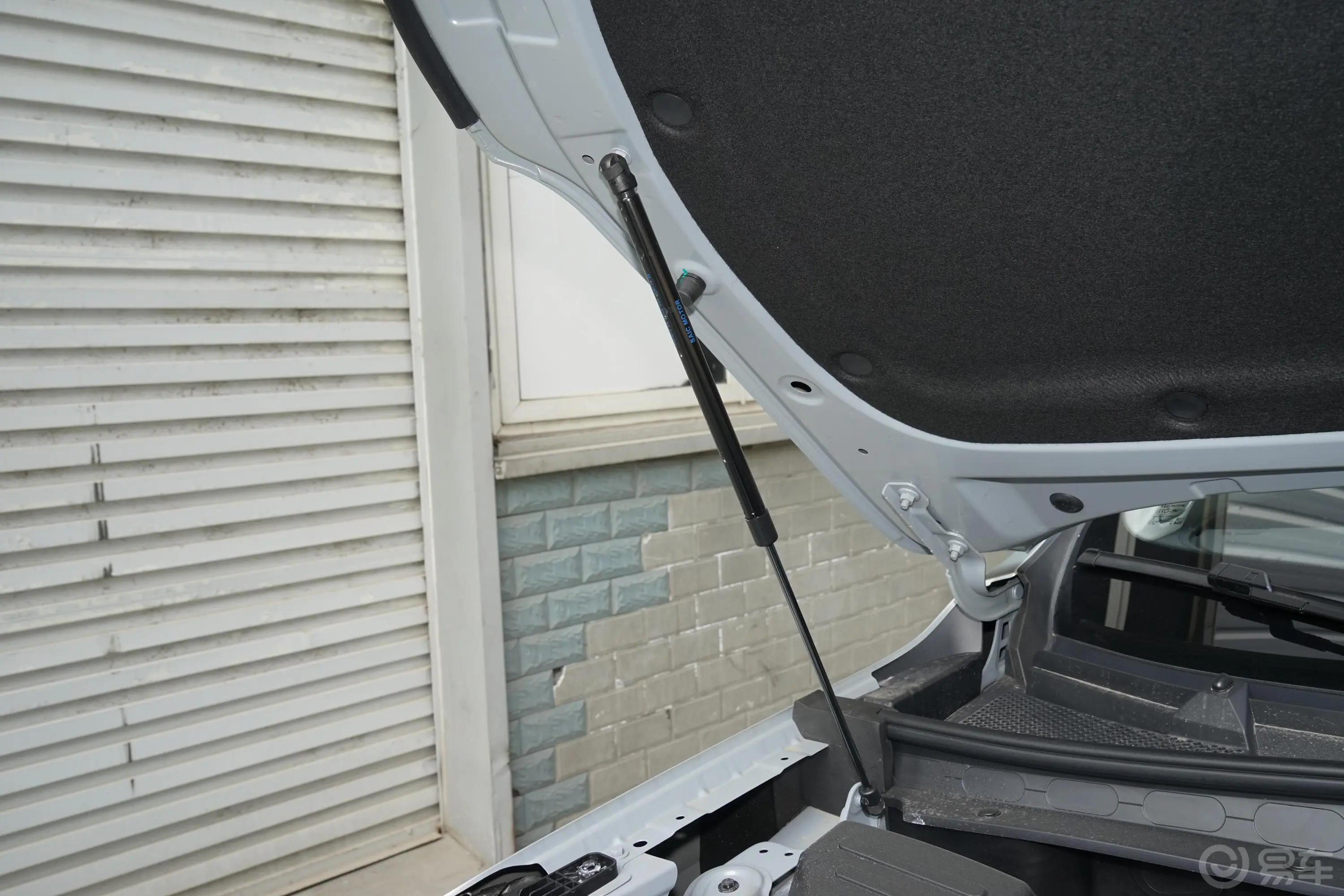 荣威RX5 MAXSupreme系列 1.5T 手自一体 两驱 智能座舱版外观