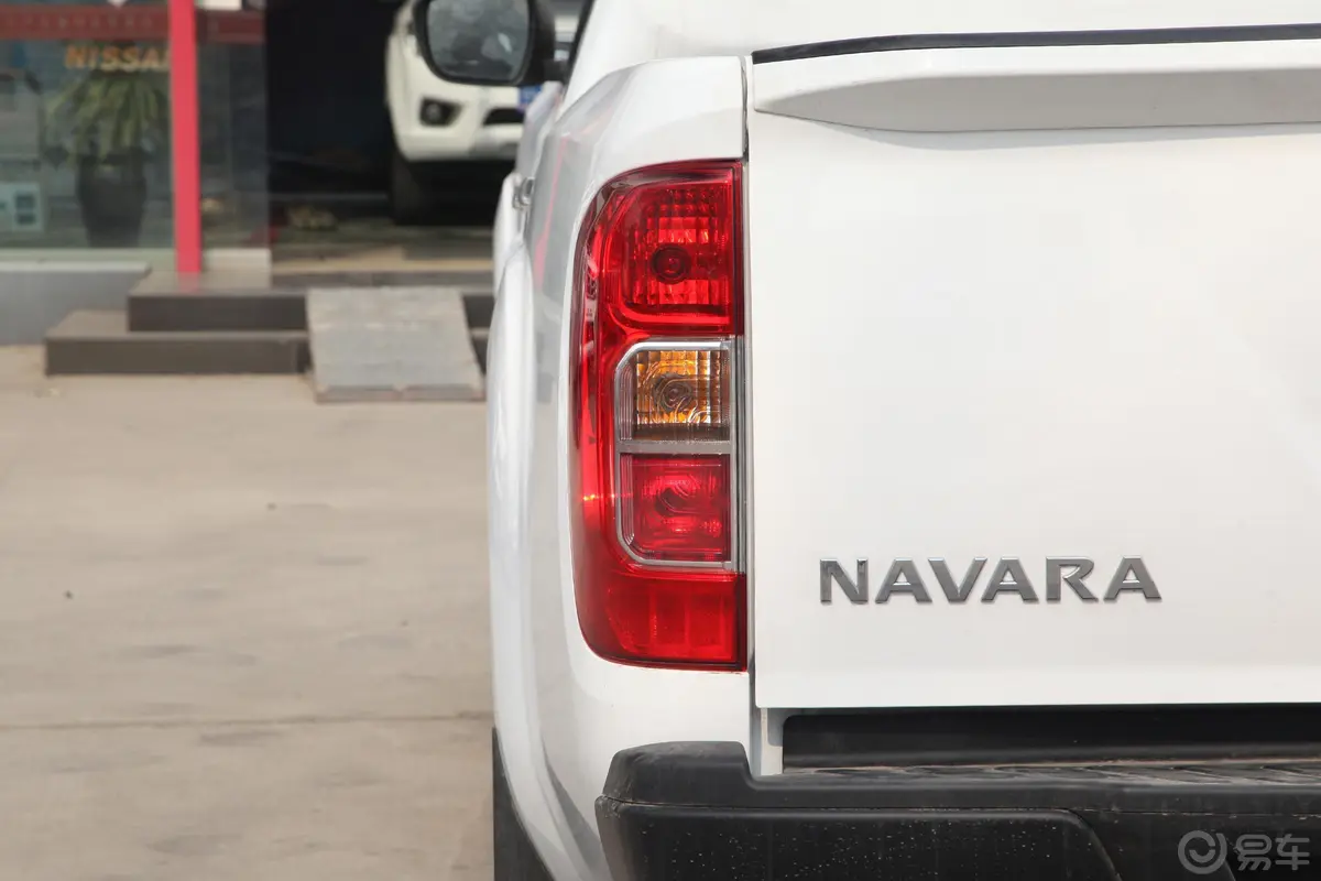纳瓦拉2.5L 手动 四驱 舒适型外观