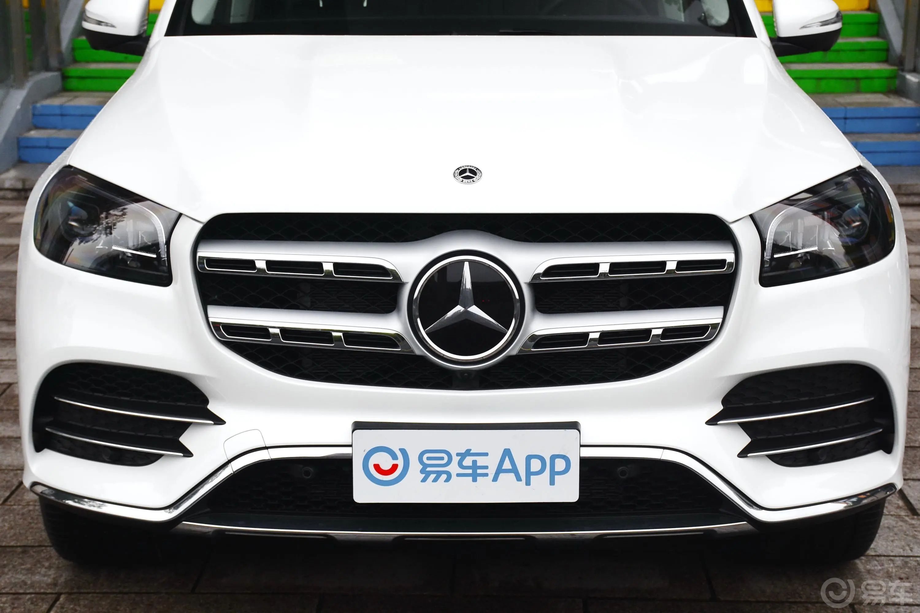 奔驰GLSGLS 450 4MATIC 时尚型外观