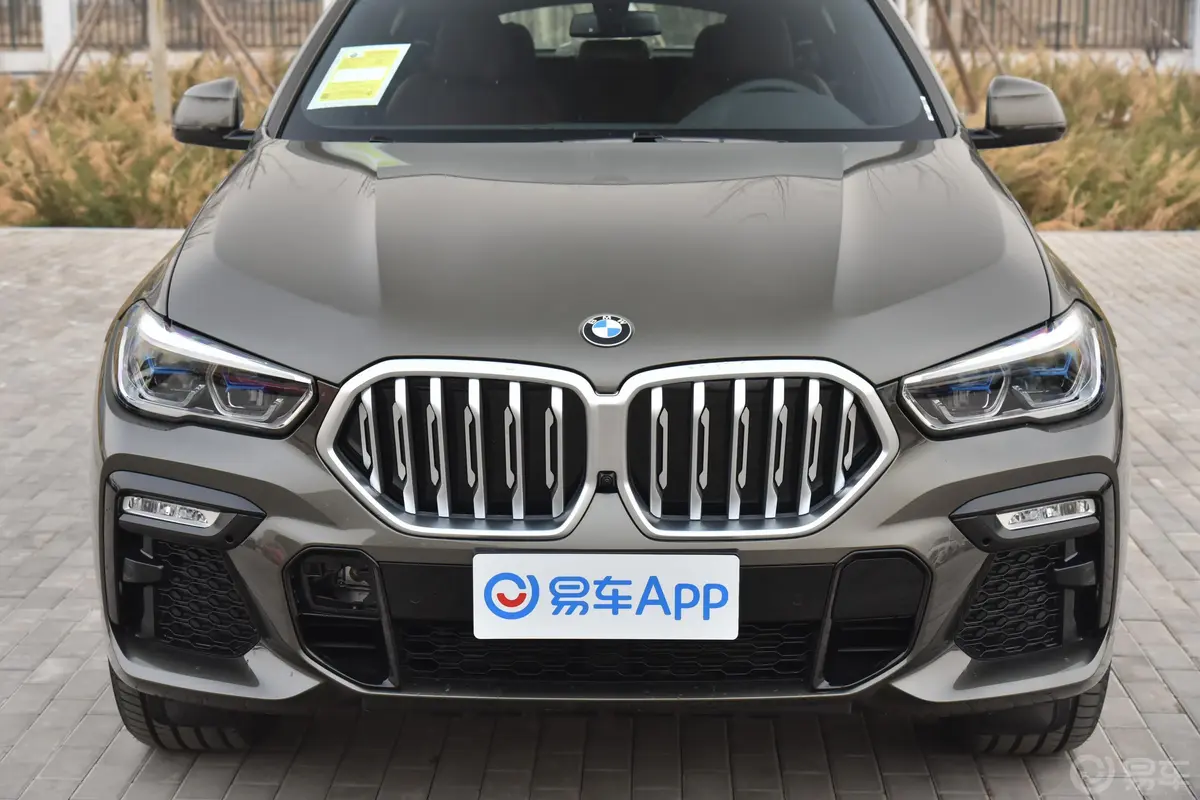 宝马X6xDrive40i M运动套装外观