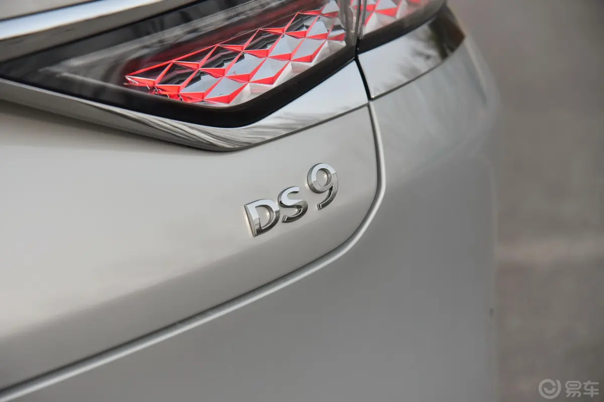 DS 9 E-TENSE1.6T 歌剧院版外观细节