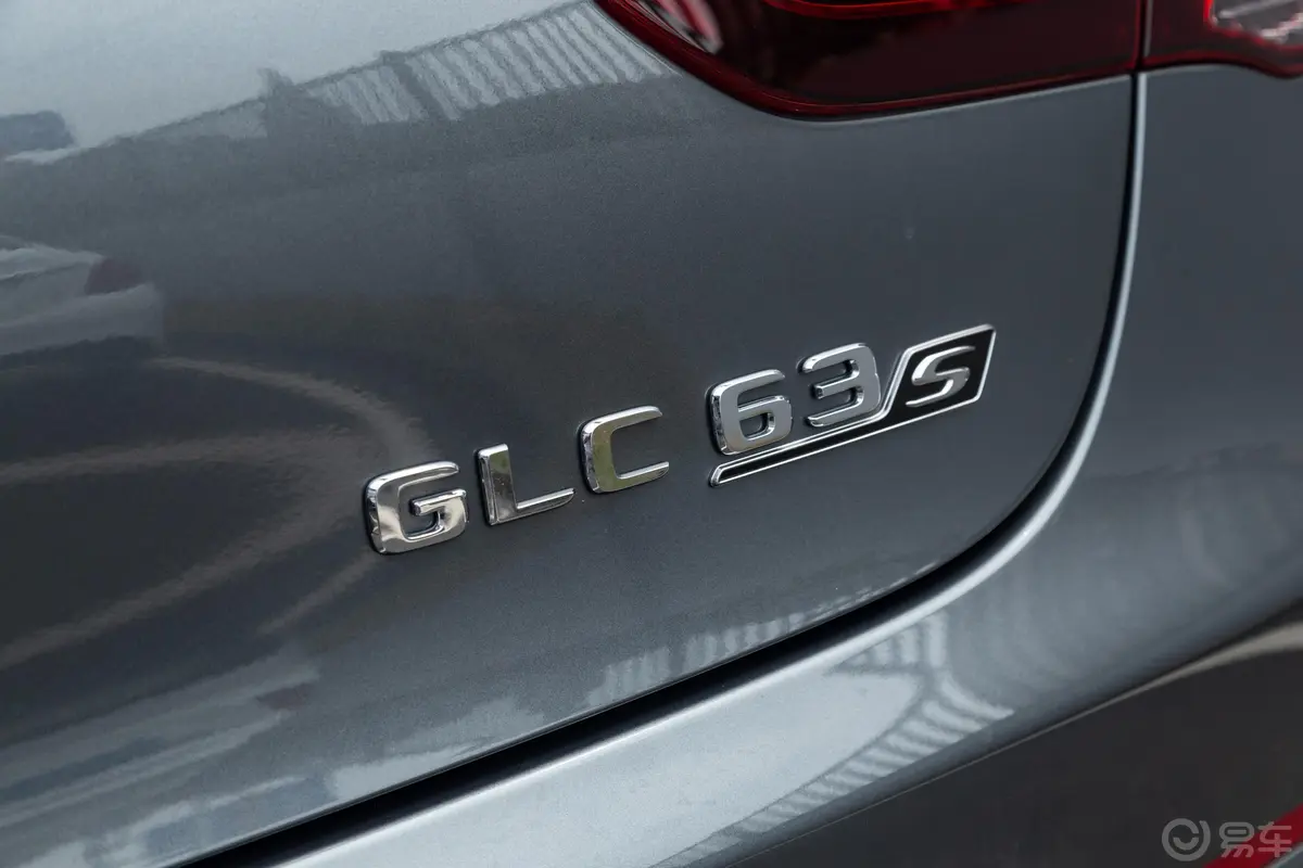 奔驰GLC轿跑 AMGAMG GLC 63 S 4MATIC+ 轿跑SUV外观细节