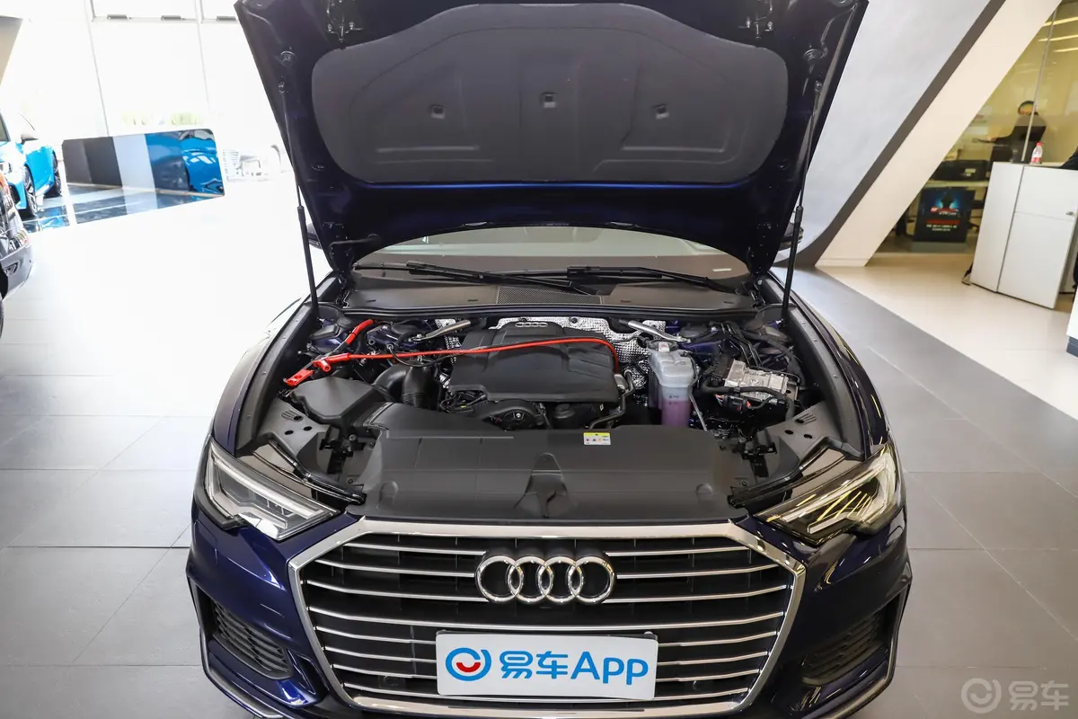 奥迪A6Avant 先锋派 45 TFSI 臻选动感型外观