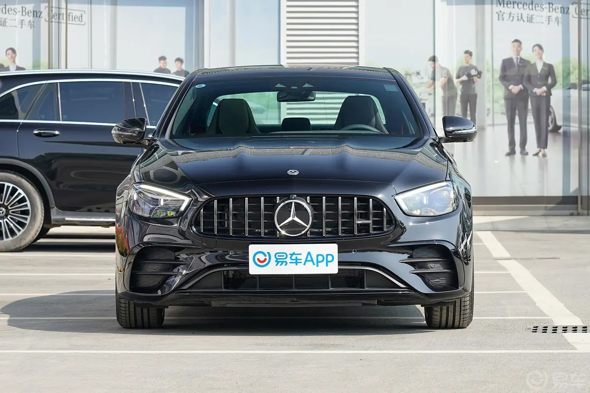 奔驰E级 AMGAMG E 53 4MATIC+外观