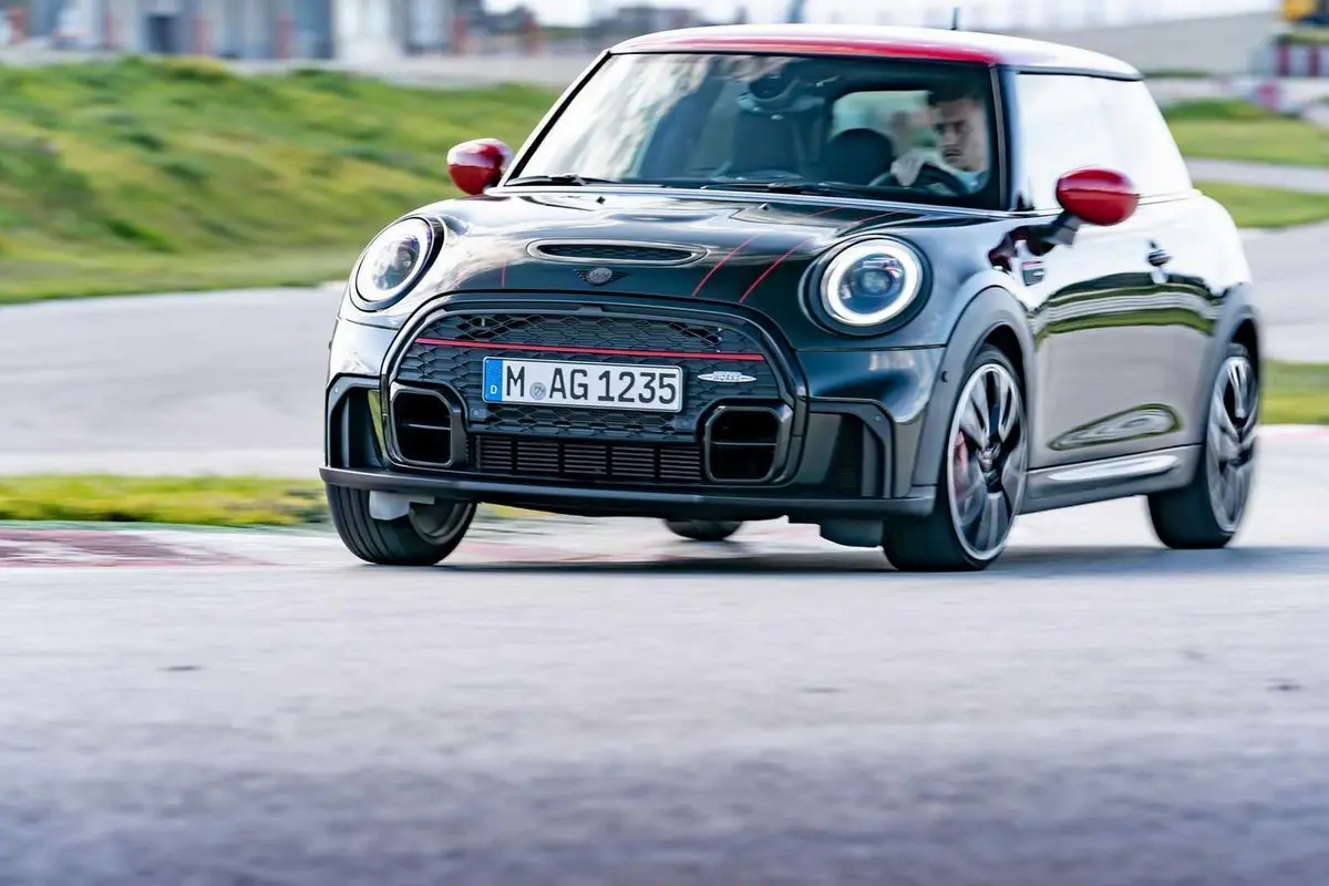 MINI JCW