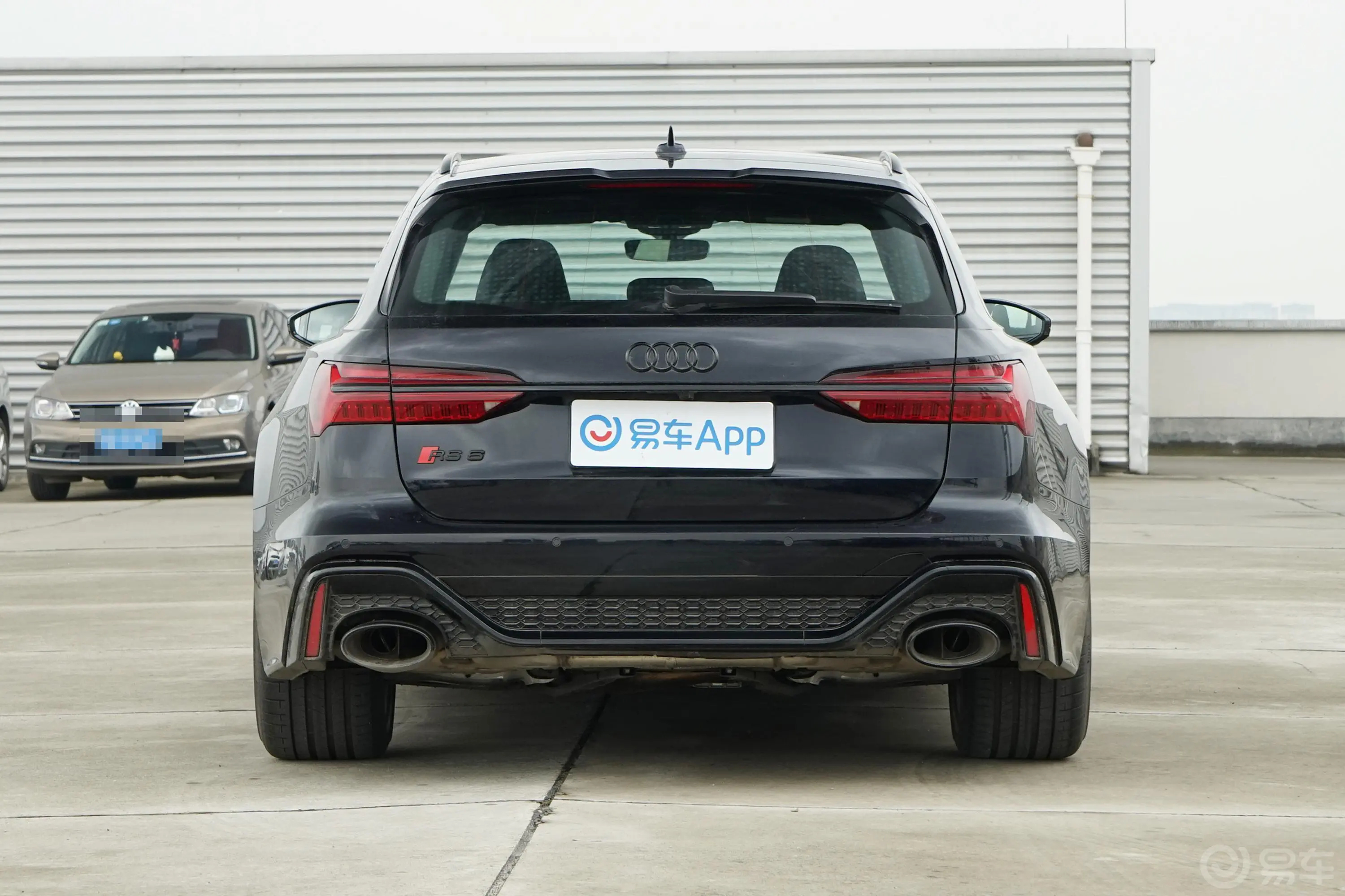 奥迪RS 6RS 6 4.0T Avant外观