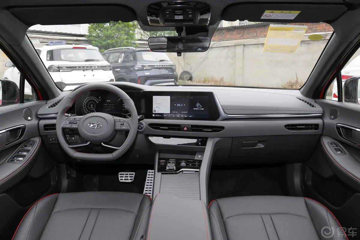 索纳塔改款 380TGDi 自动智享版车窗调节整体
