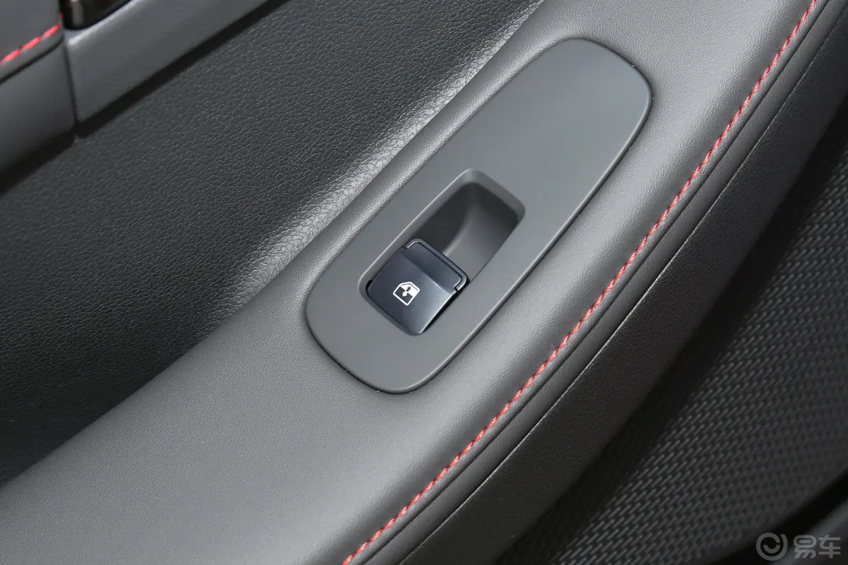 索纳塔改款 380TGDi 自动智享版后车窗调节