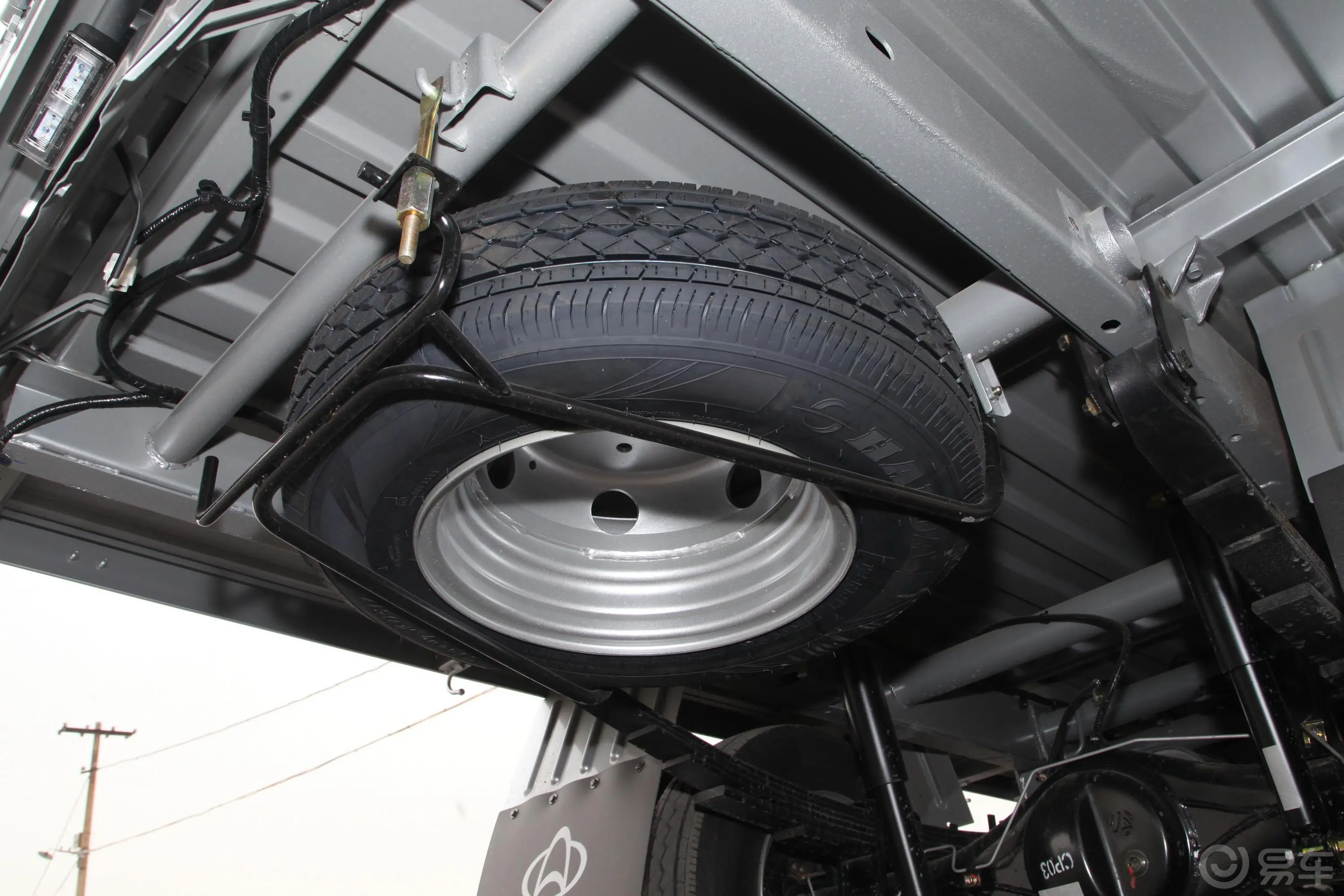 长安星卡L系列L2 1.6L 手动 单排 栏板标准型 国VI备胎