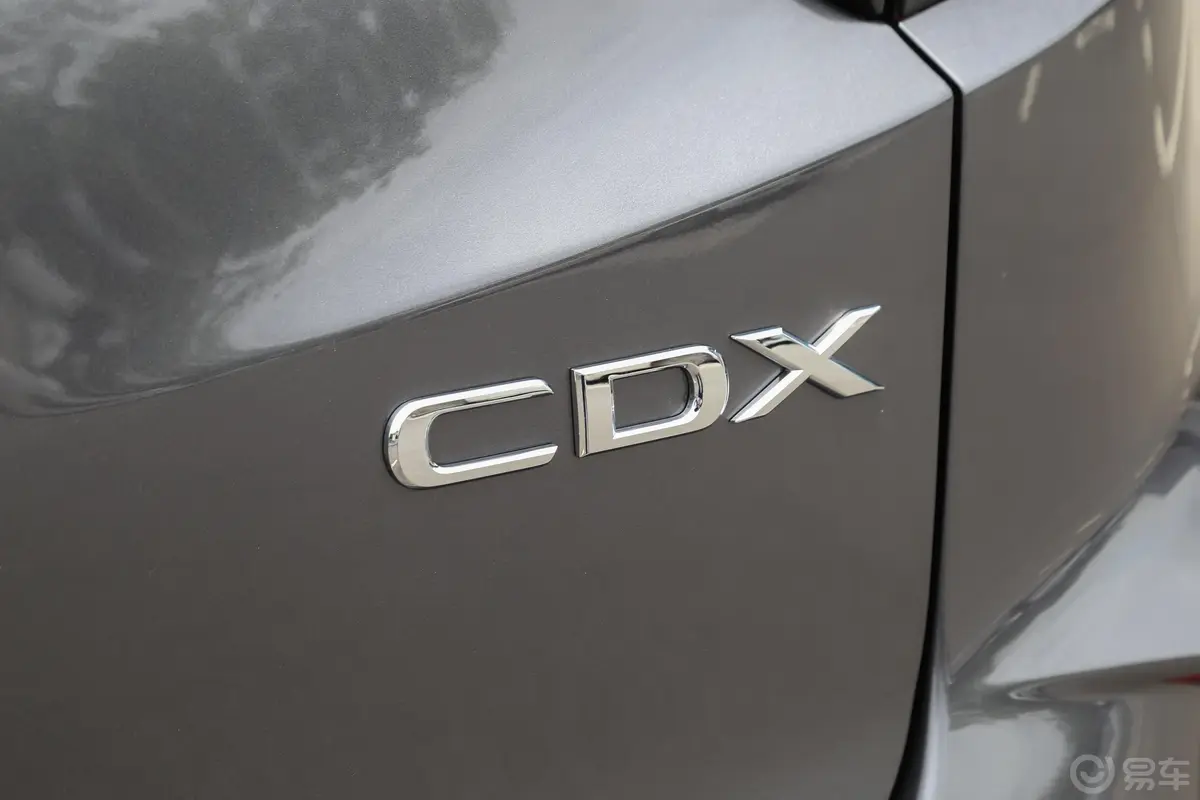 讴歌CDX1.5T 两驱 尊享智能安全版外观