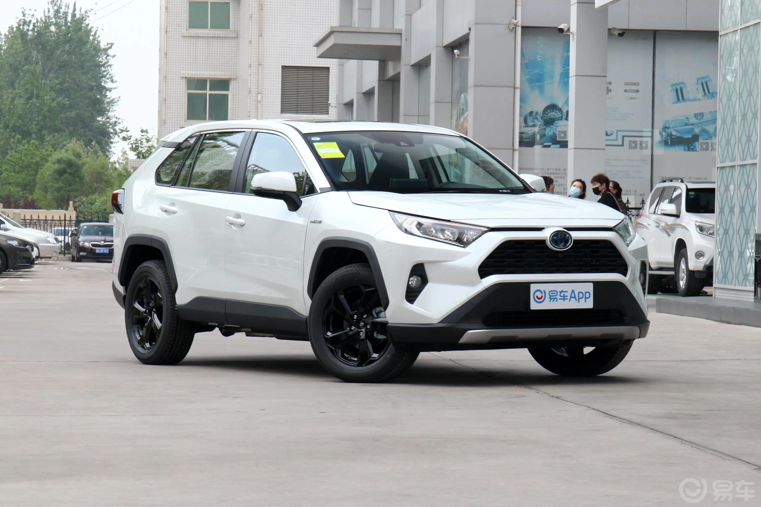 RAV4荣放双擎 2.5L E-CVT 四驱 精英Plus版驾驶员侧后门把手