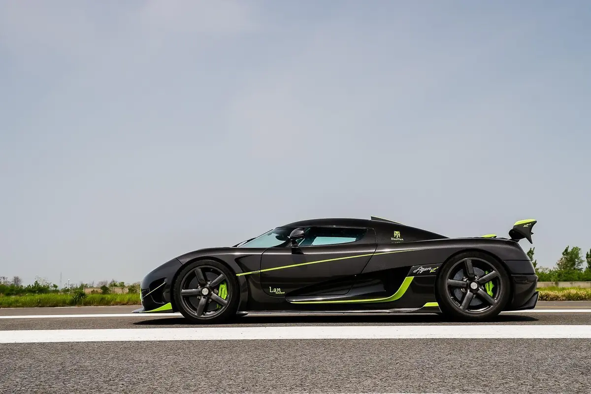 Agera