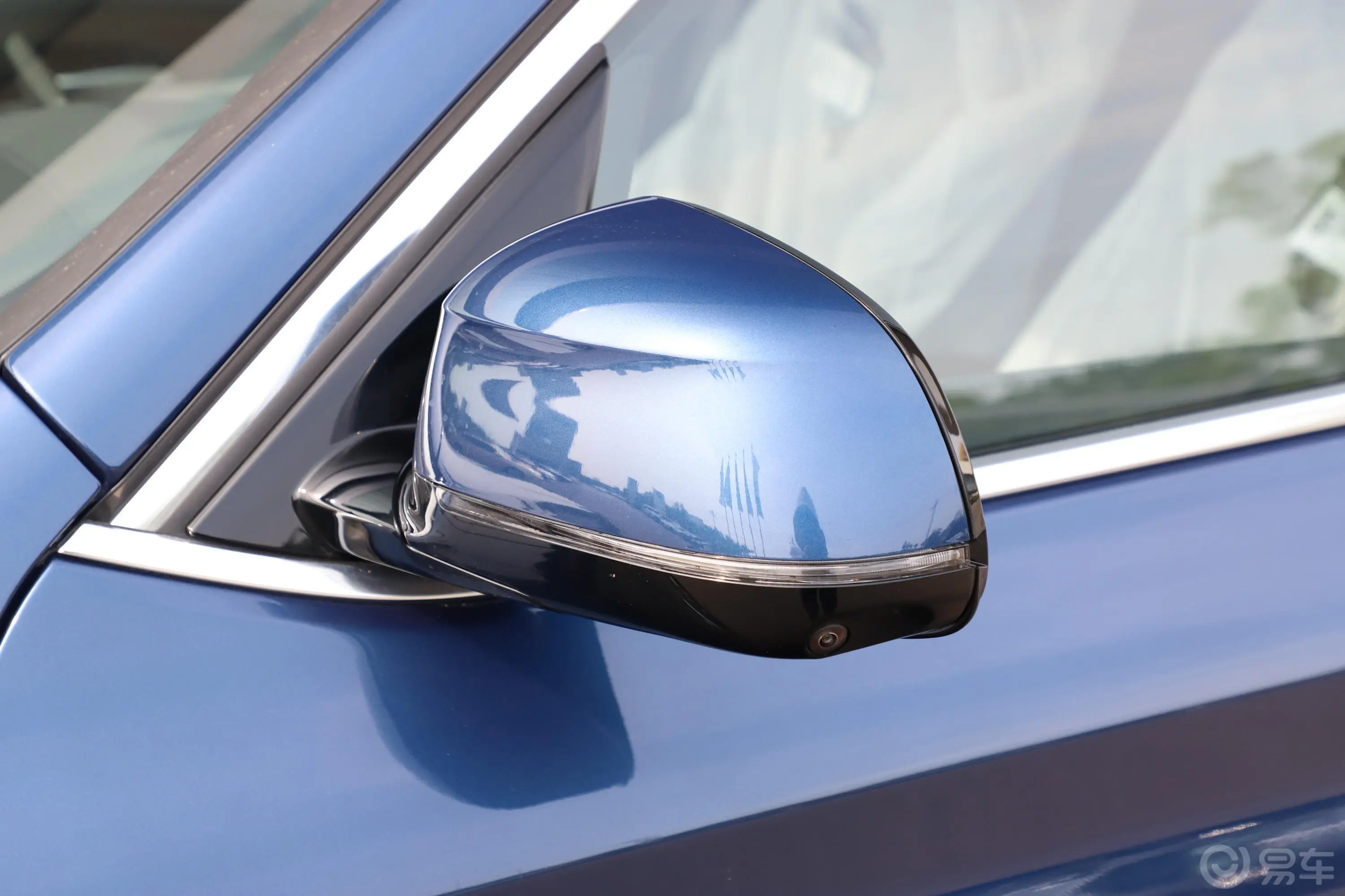 宝马X3改款 xDrive 28i 豪华套装主驾驶后视镜背面