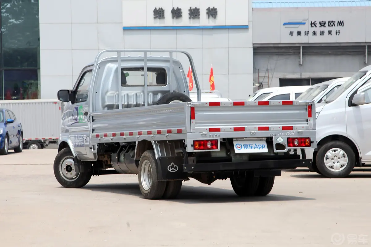 神骐T201.6L 手动 单排标准式运输车 标准型 CNG 国VI侧后45度车头向左水平