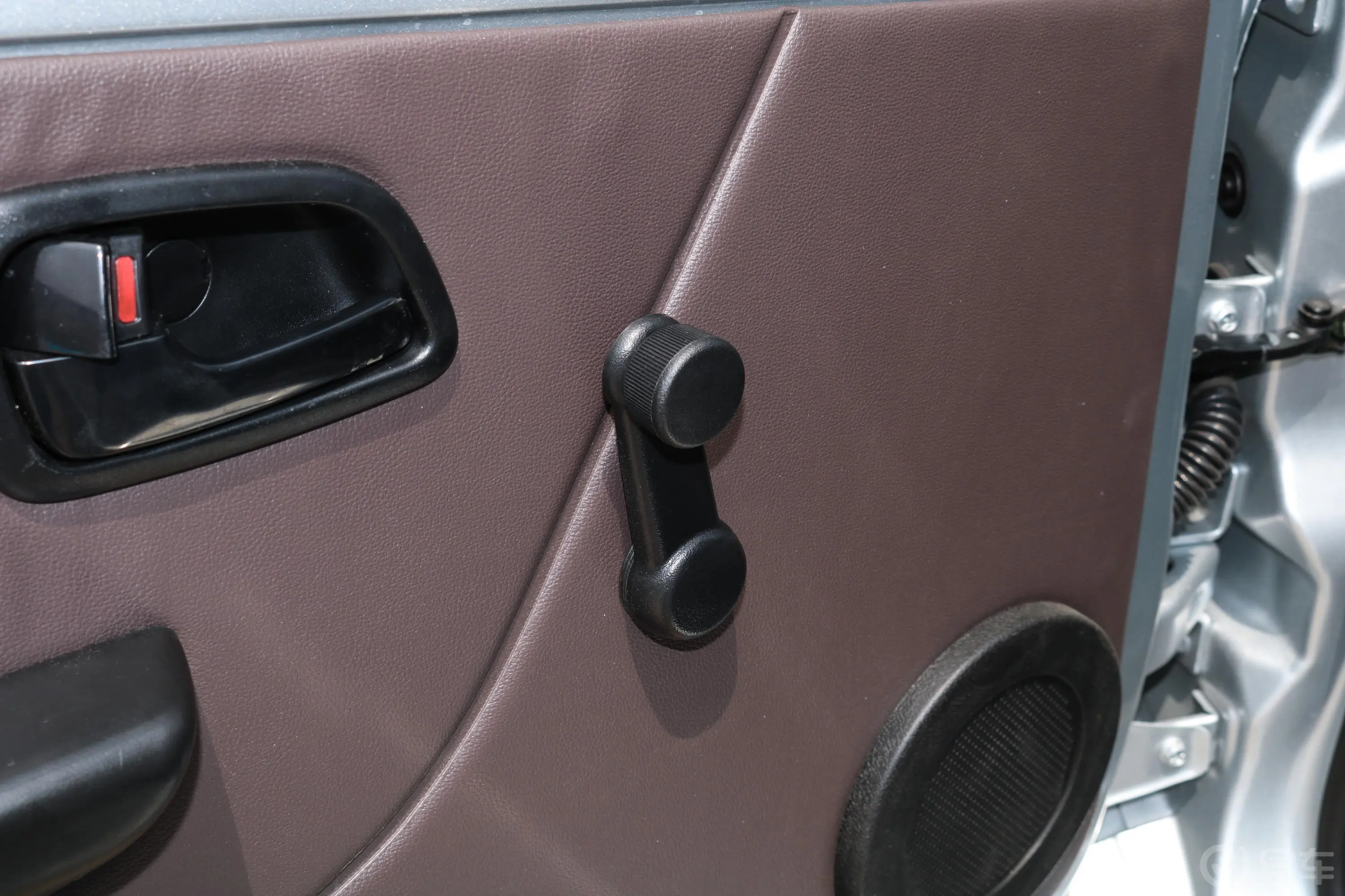 长安星卡1.5L 长轴版 双排 基本型车窗调节整体