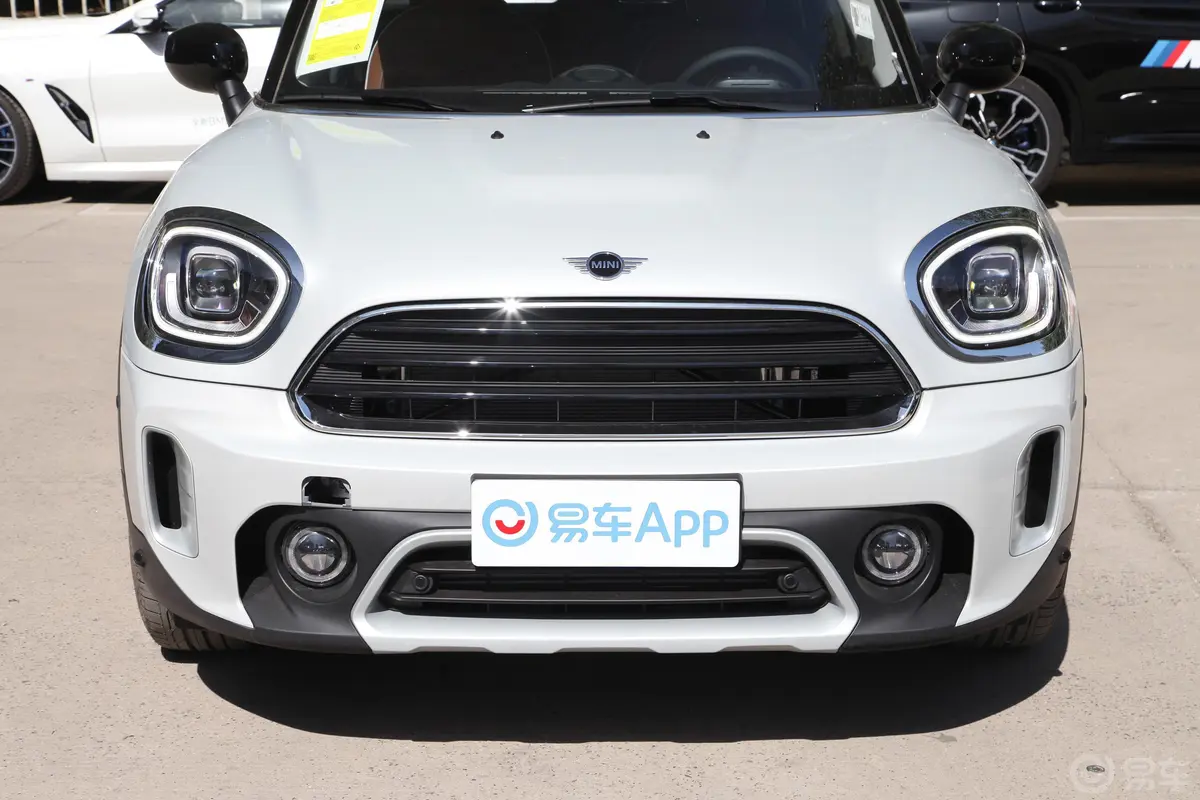 MINI COUNTRYMAN1.5T COOPER ALL4 鉴赏家外观