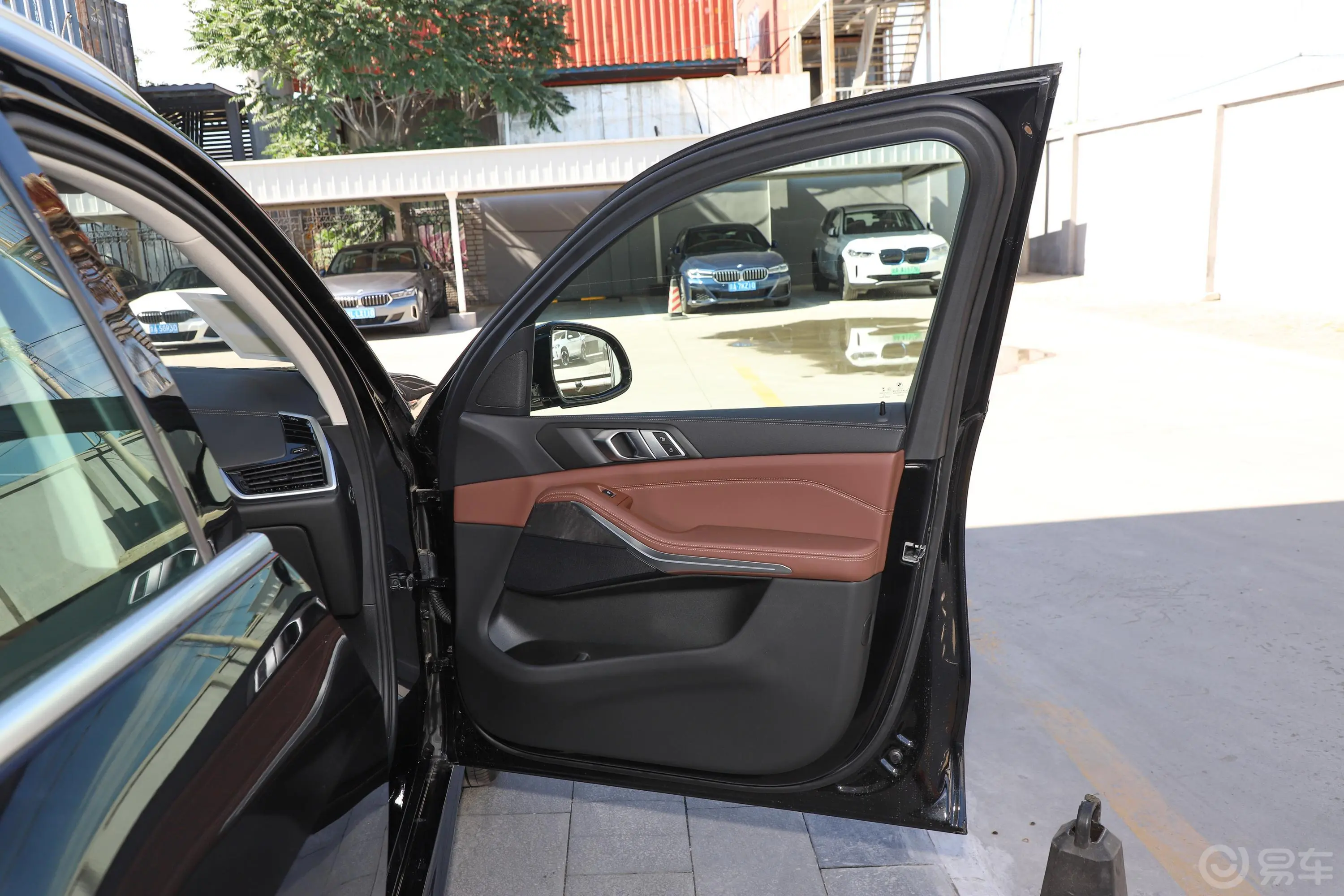 宝马X5(进口)改款 xDrive30i M运动套装副驾驶员车门